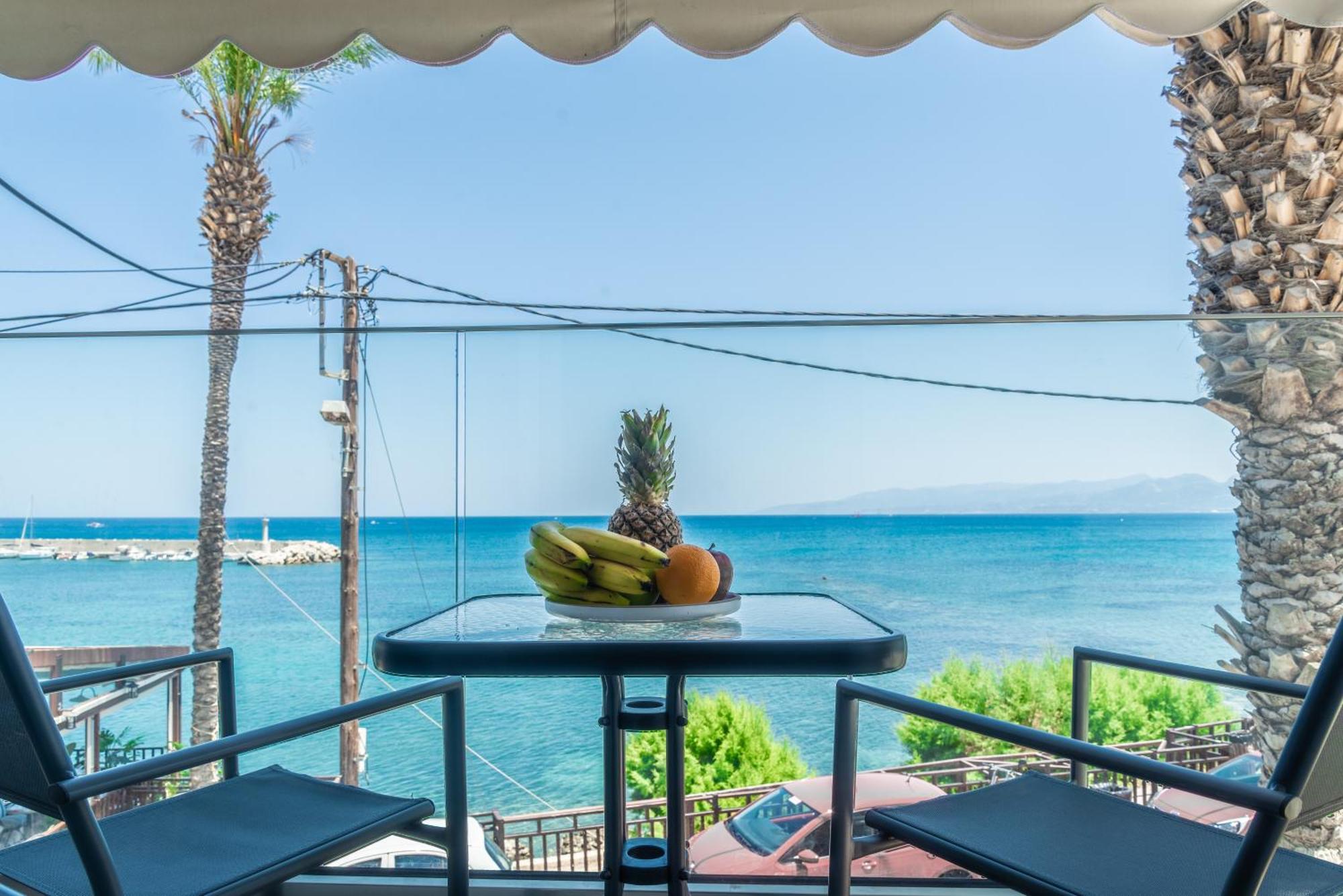 Luxury Seaside * Hersonissos (Crete)
