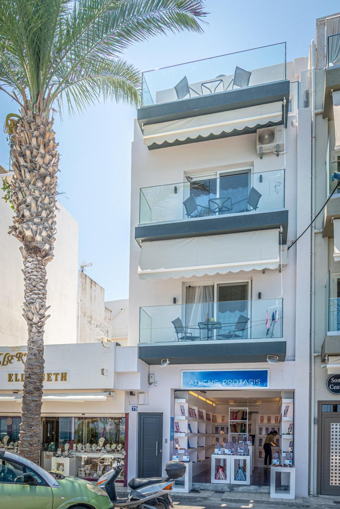 Luxury Seaside Hersonissos (Crete)