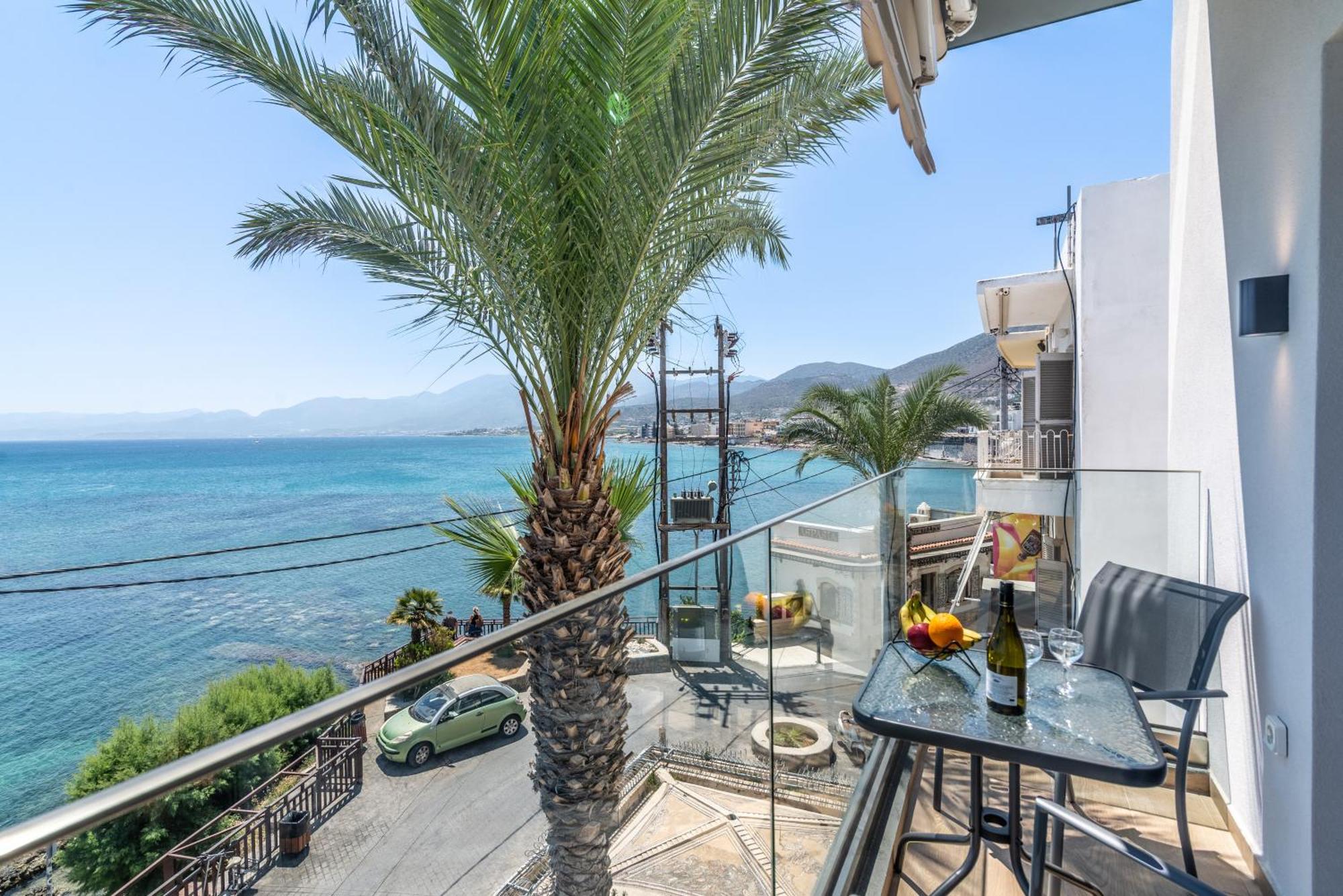 Luxury Seaside Hersonissos (Crete)