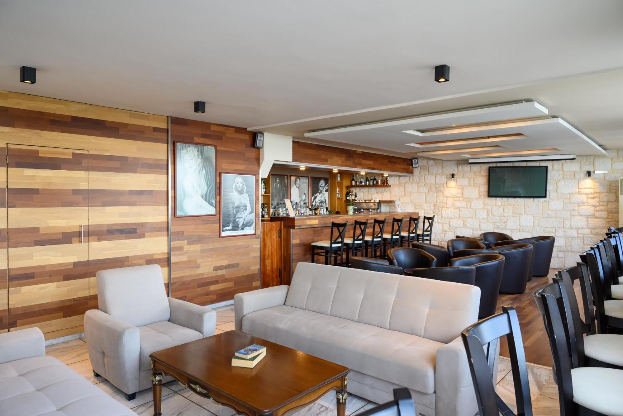 El Greco Hotel 2*