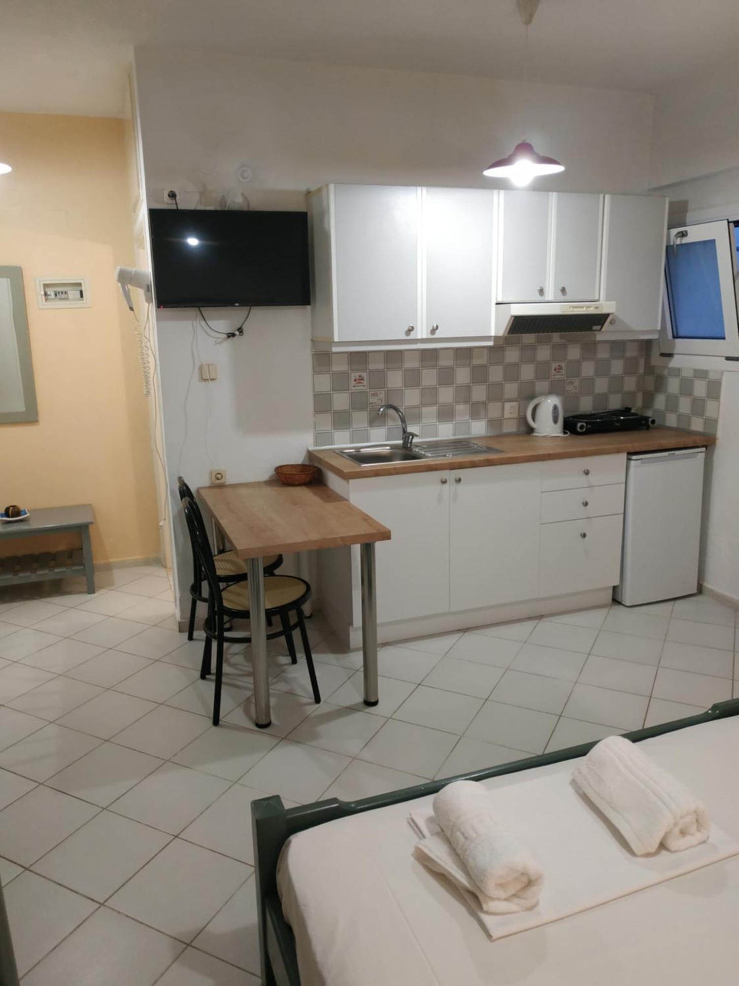 Aparthotel Renia Agia Pelagia (Crete)