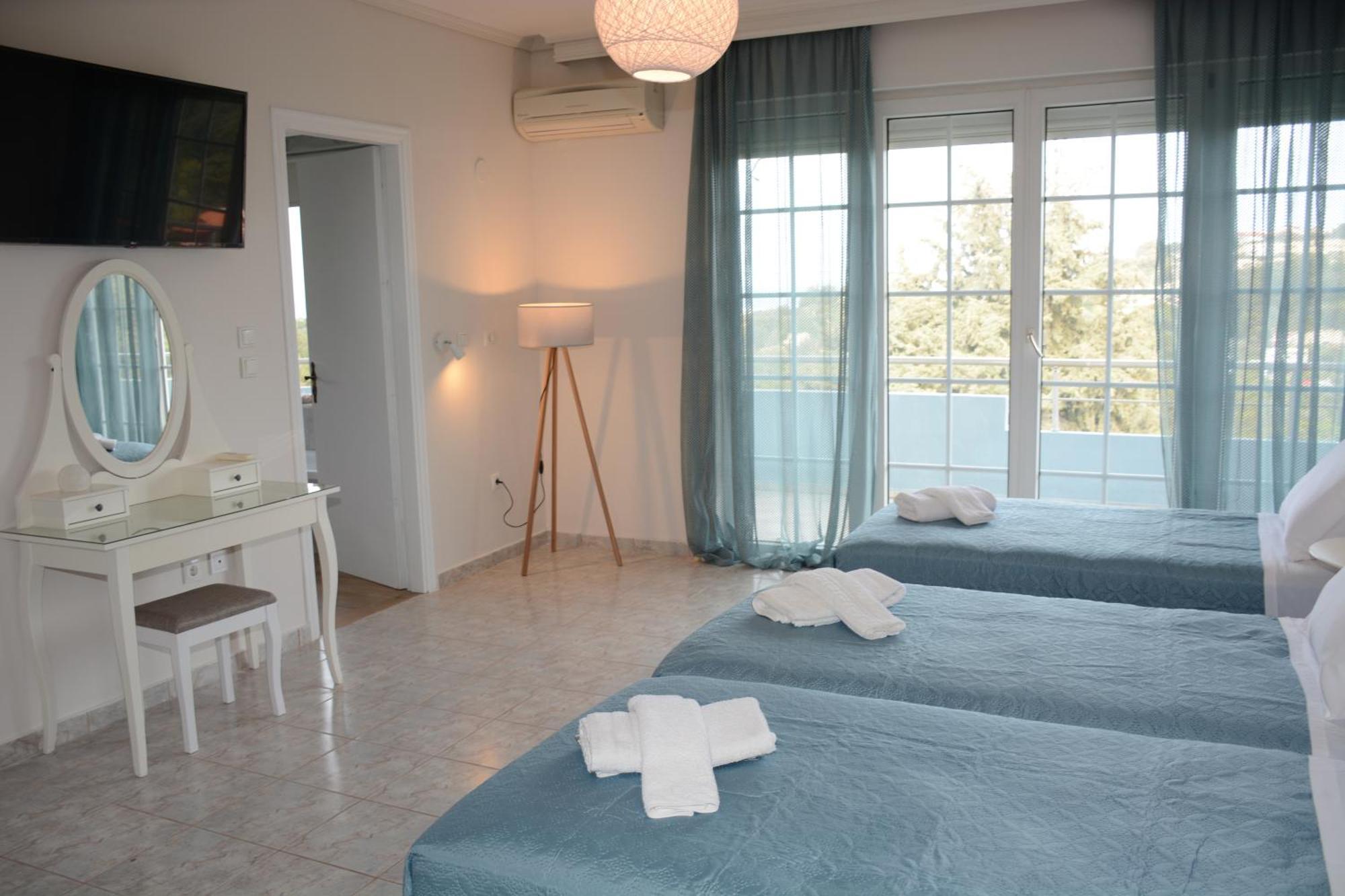 Villa Athina's With Heated Pool