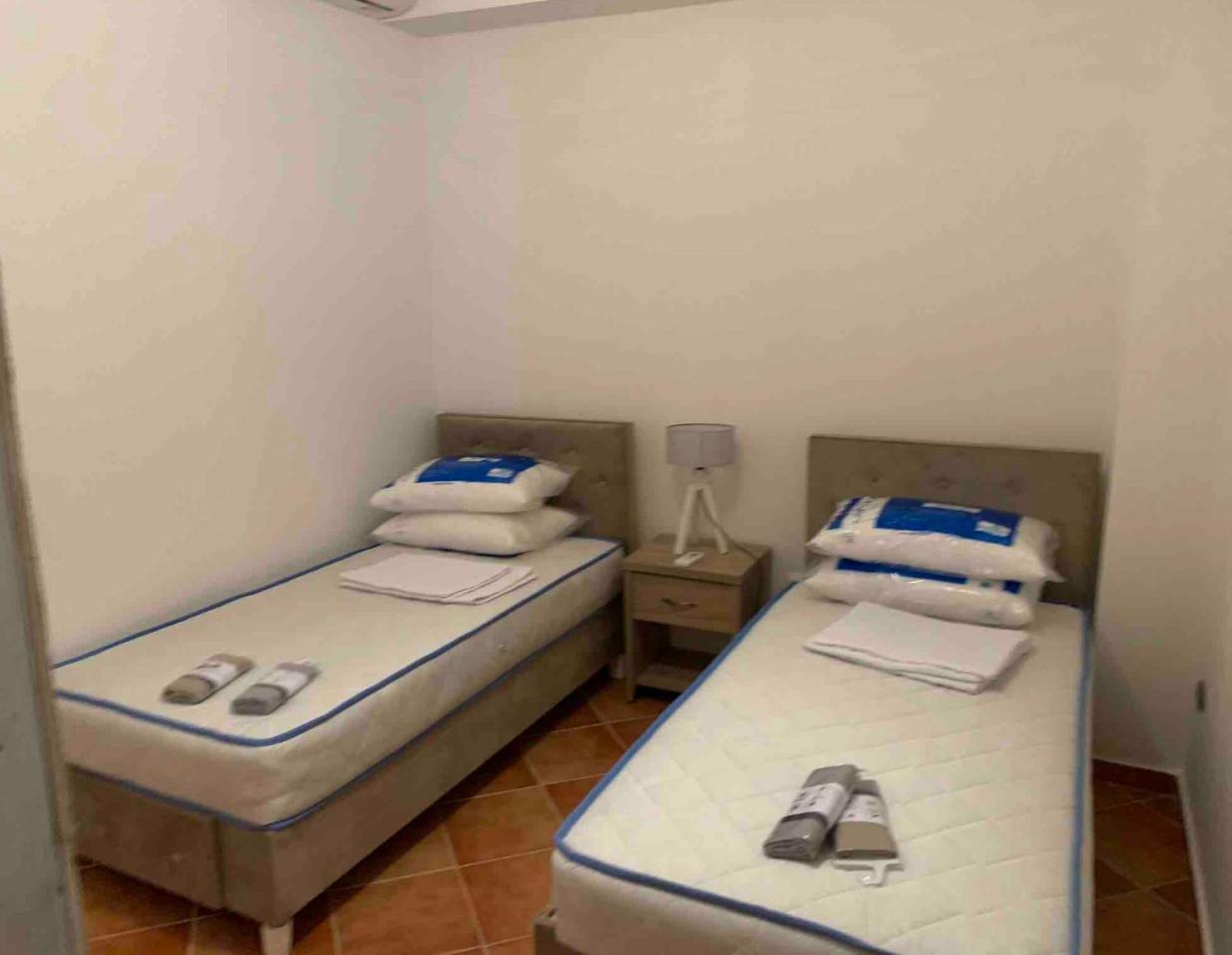 Apartment Beautiful 2 Bedroom In Skala Sleeps 5 *