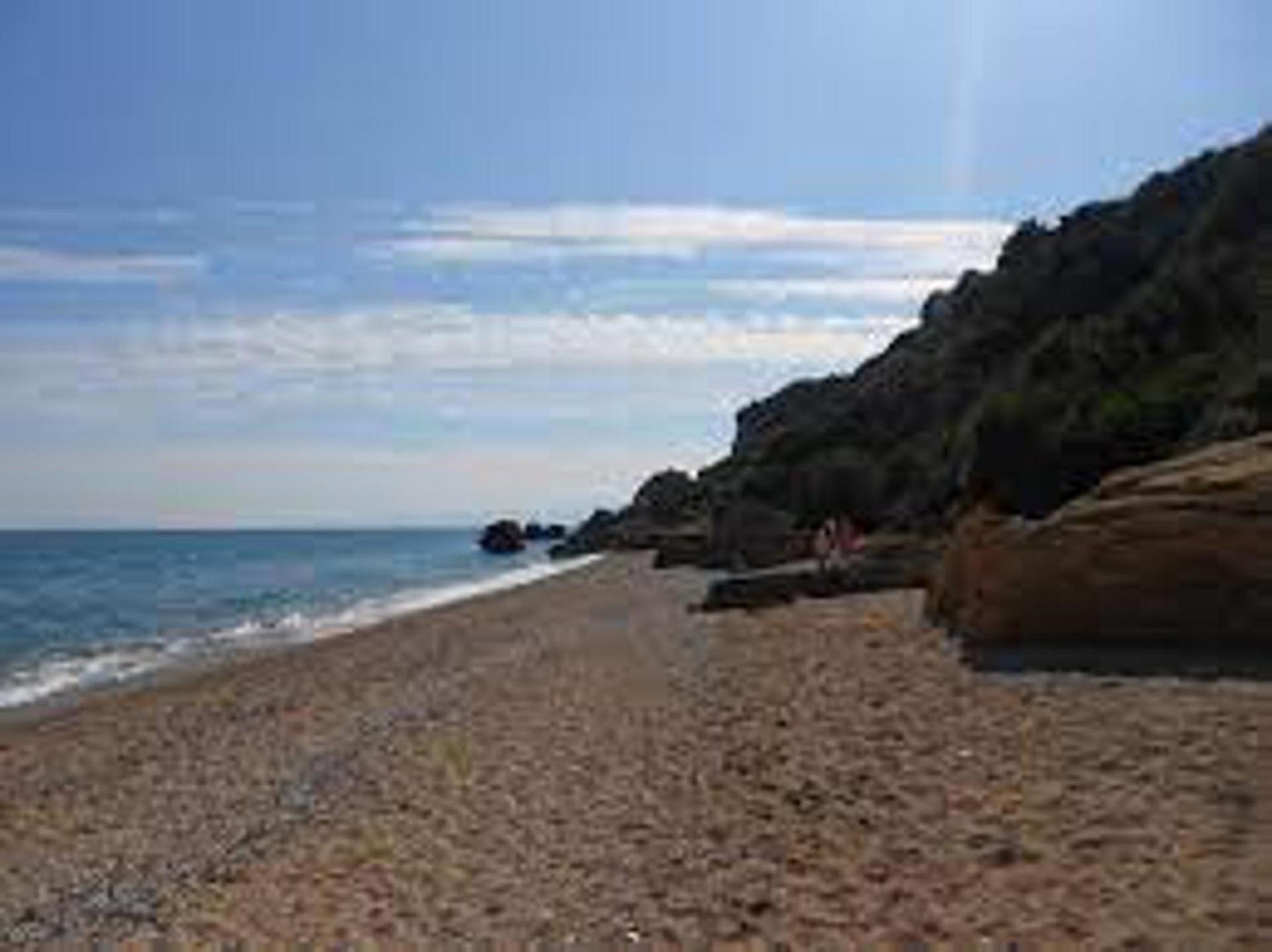 Apartment Beautiful 2 Bedroom In Skala Sleeps 5 *