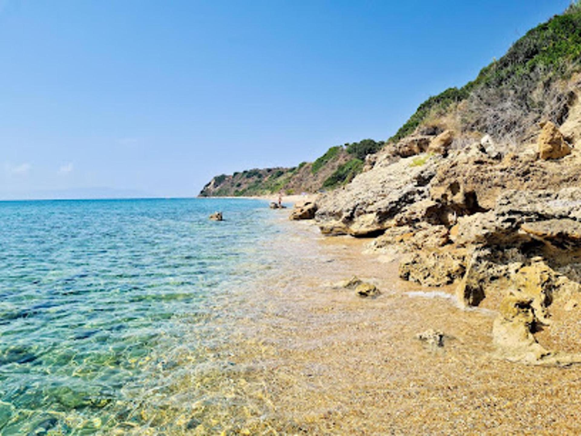 Beautiful 2 Bedroom In Skala Sleeps 5