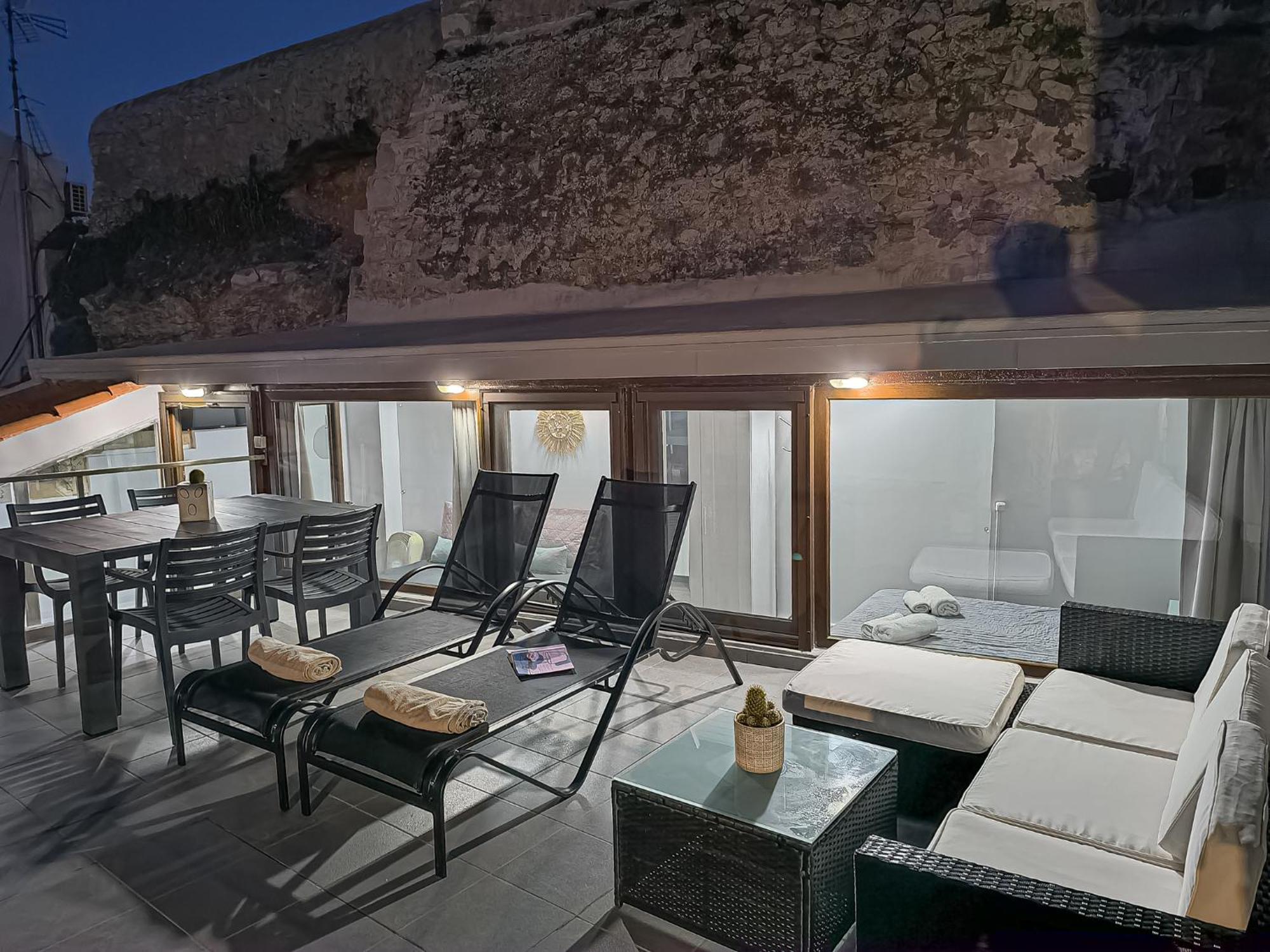 Holiday home Charming Old Tannery House With Spacious Veranda And Stunning Sea View! *
