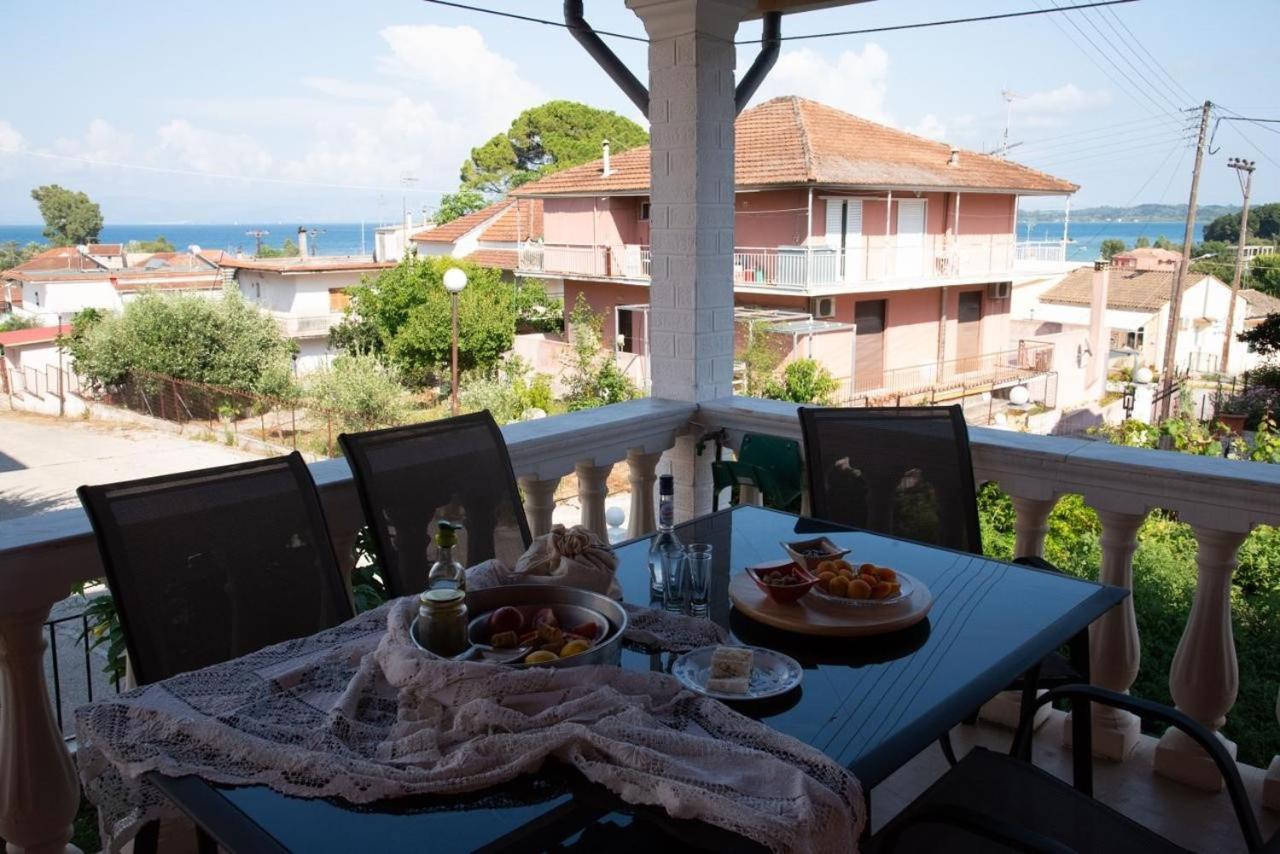 Veranda Petriti (Corfu)