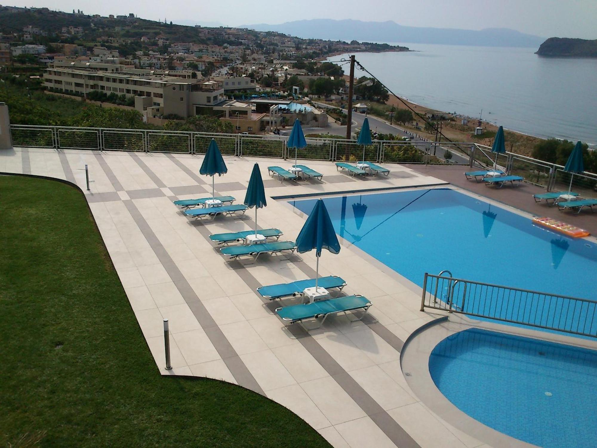 Hotel Renieris 3*