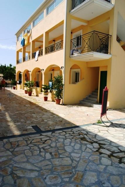 Aparthotel Lemon Grove And