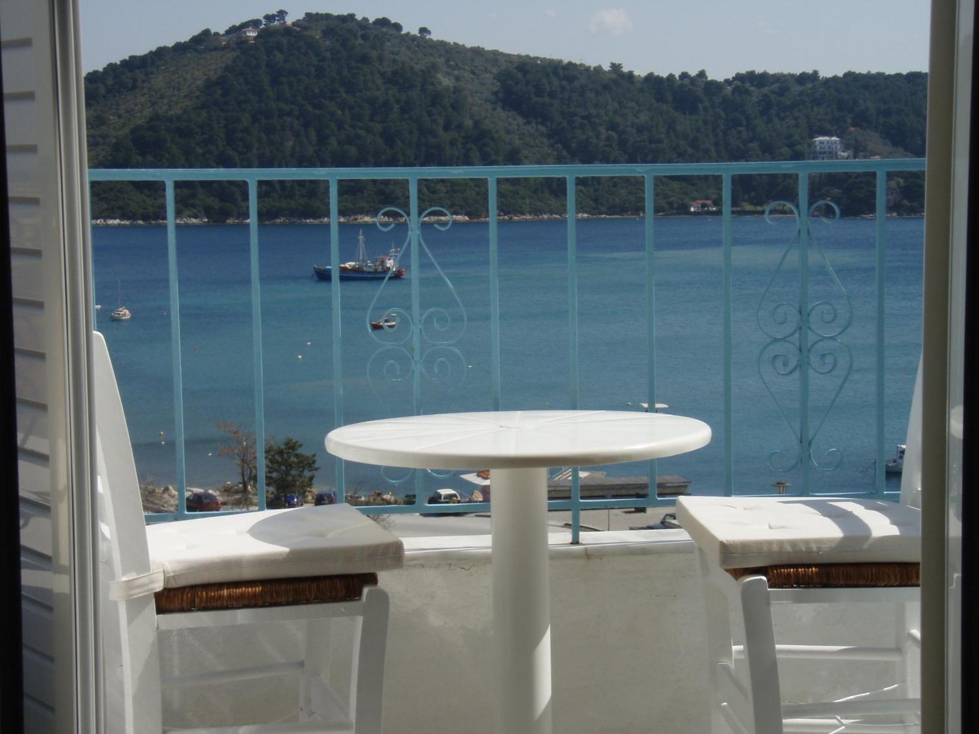 Guest house Agnantema Portside Skiathos Town