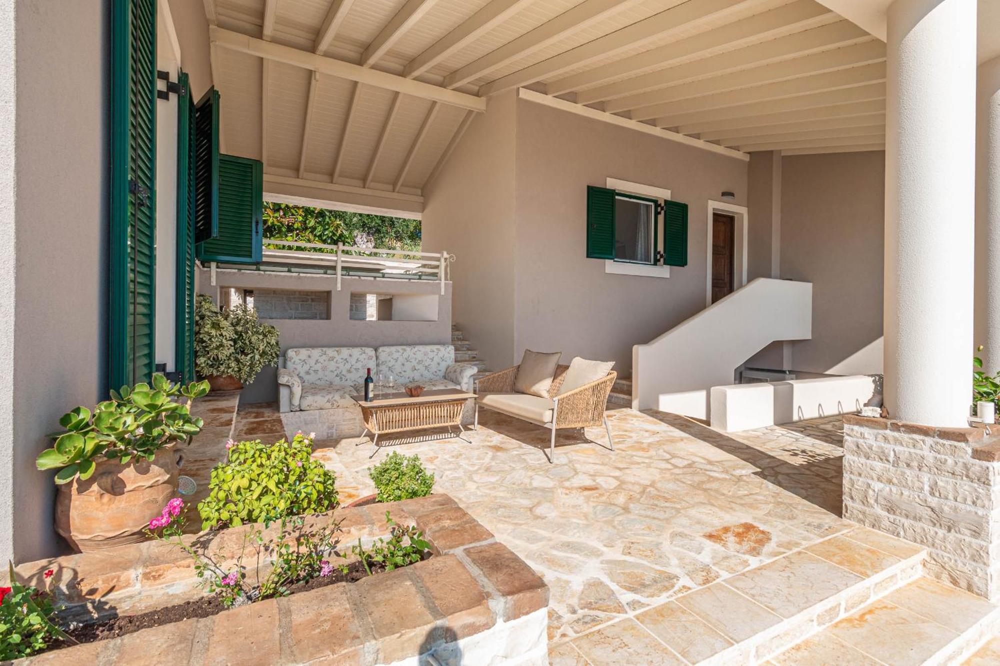 Villa - Kouloura