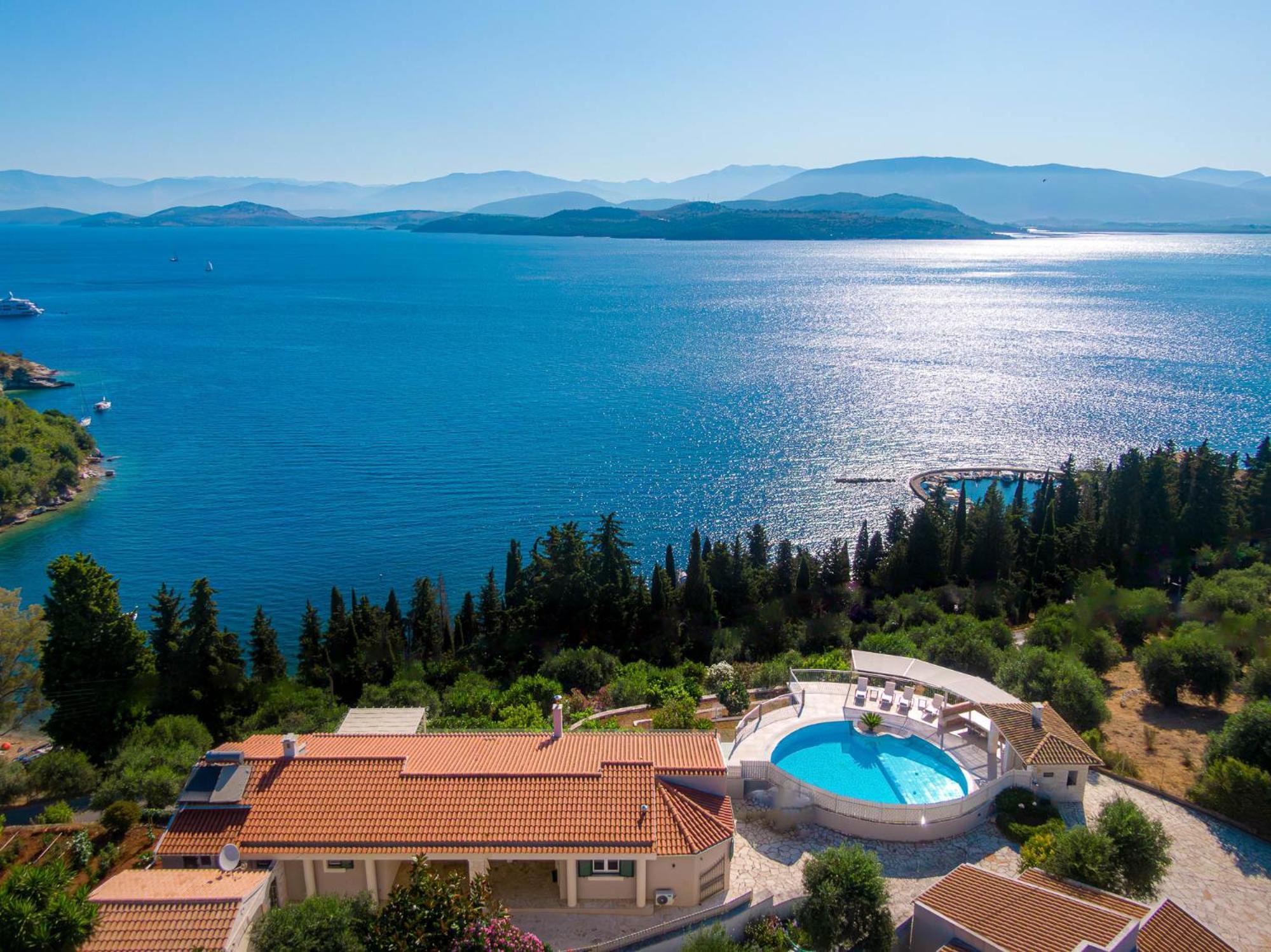 Villa - Kouloura *