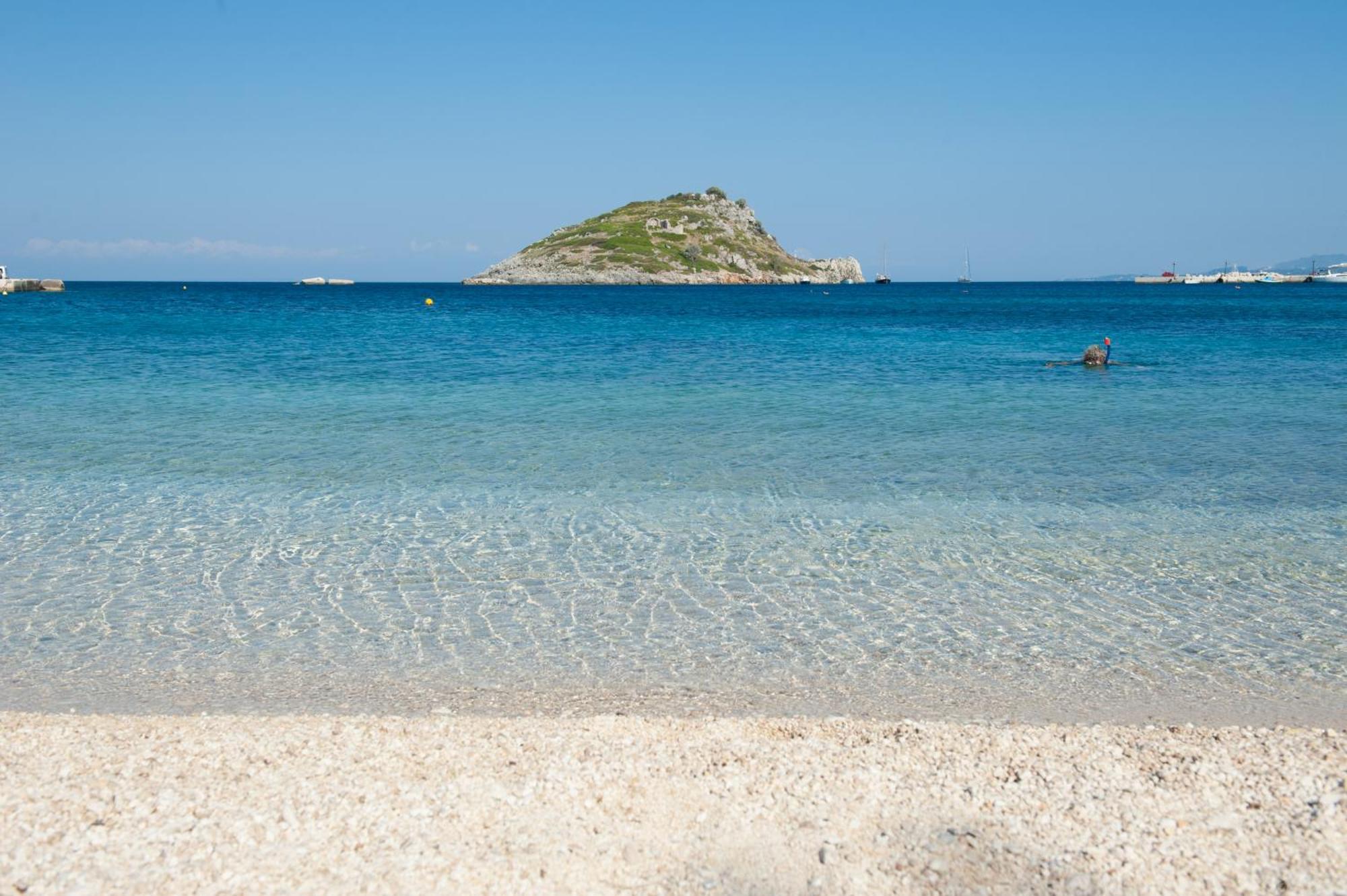 La Grotta Hotel