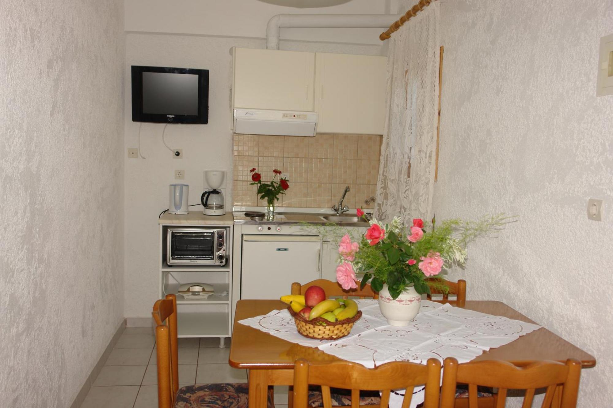 Prasoudopetra Aparthotel Agios Matthaios (Corfu)