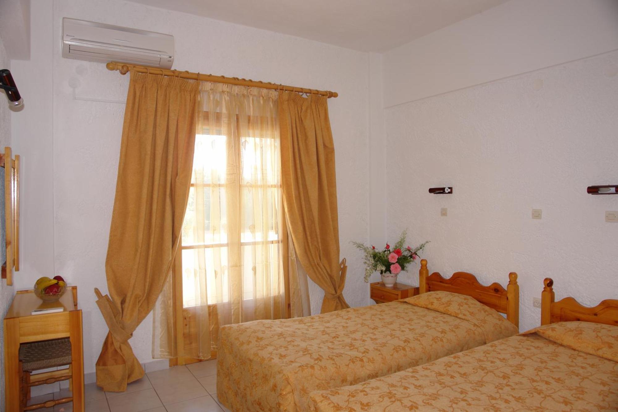 Prasoudopetra Agios Matthaios (Corfu)