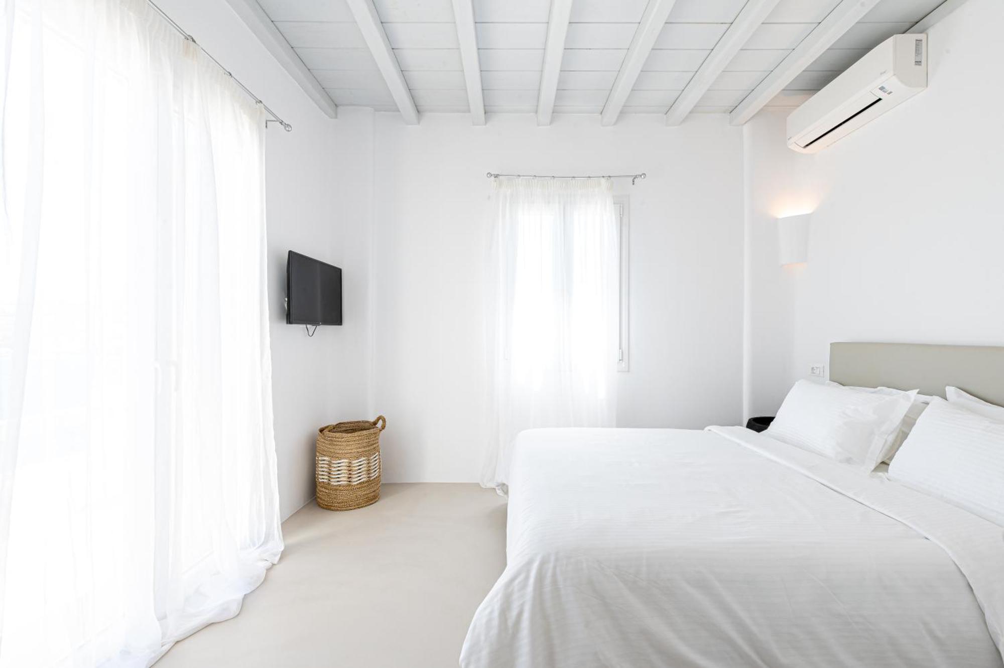 Carpe Diem Mykonos ,heated Pool!