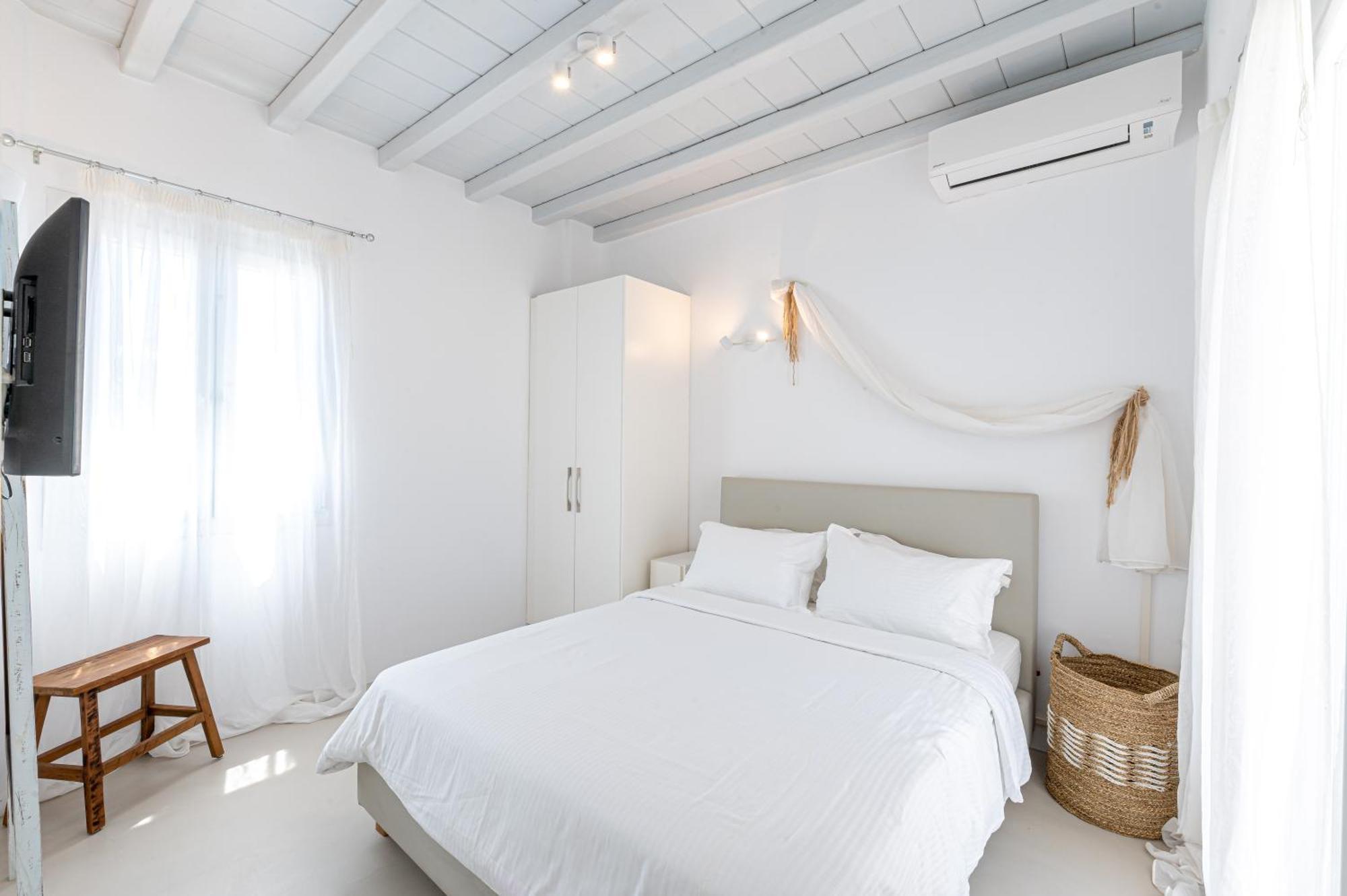 Villa Carpe Diem Mykonos ,heated Pool! *