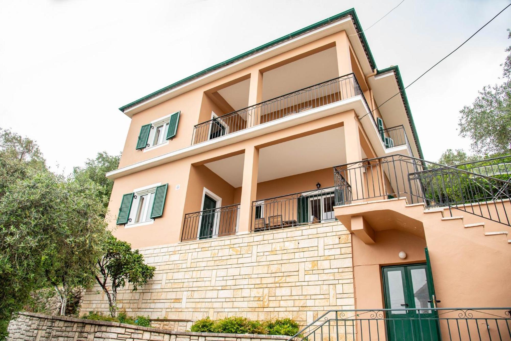 Amalia Complex Apartment
