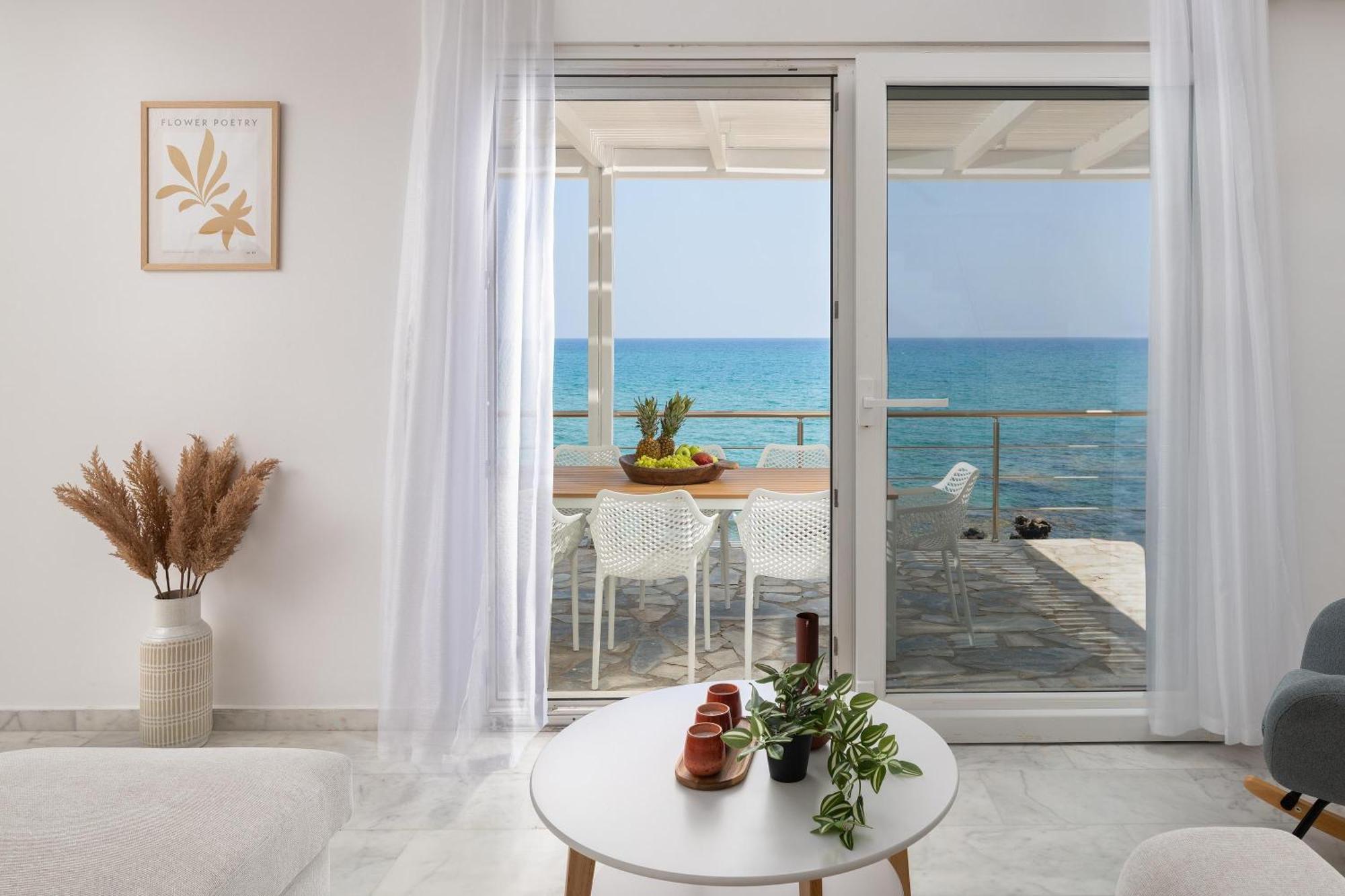 Hamilton Sea Front Villa Archangelos (Rhodes)