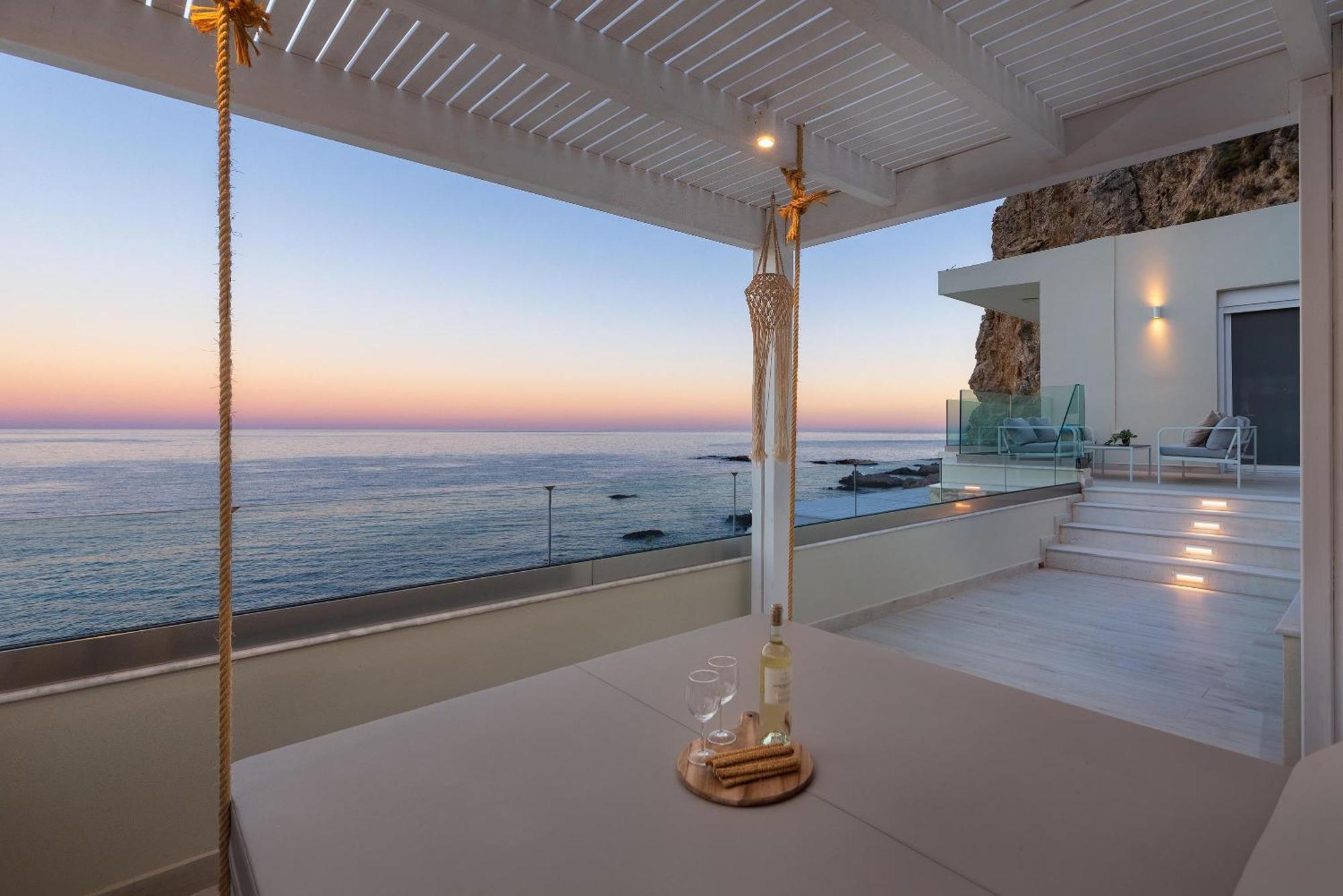 Hamilton Sea Front Villa