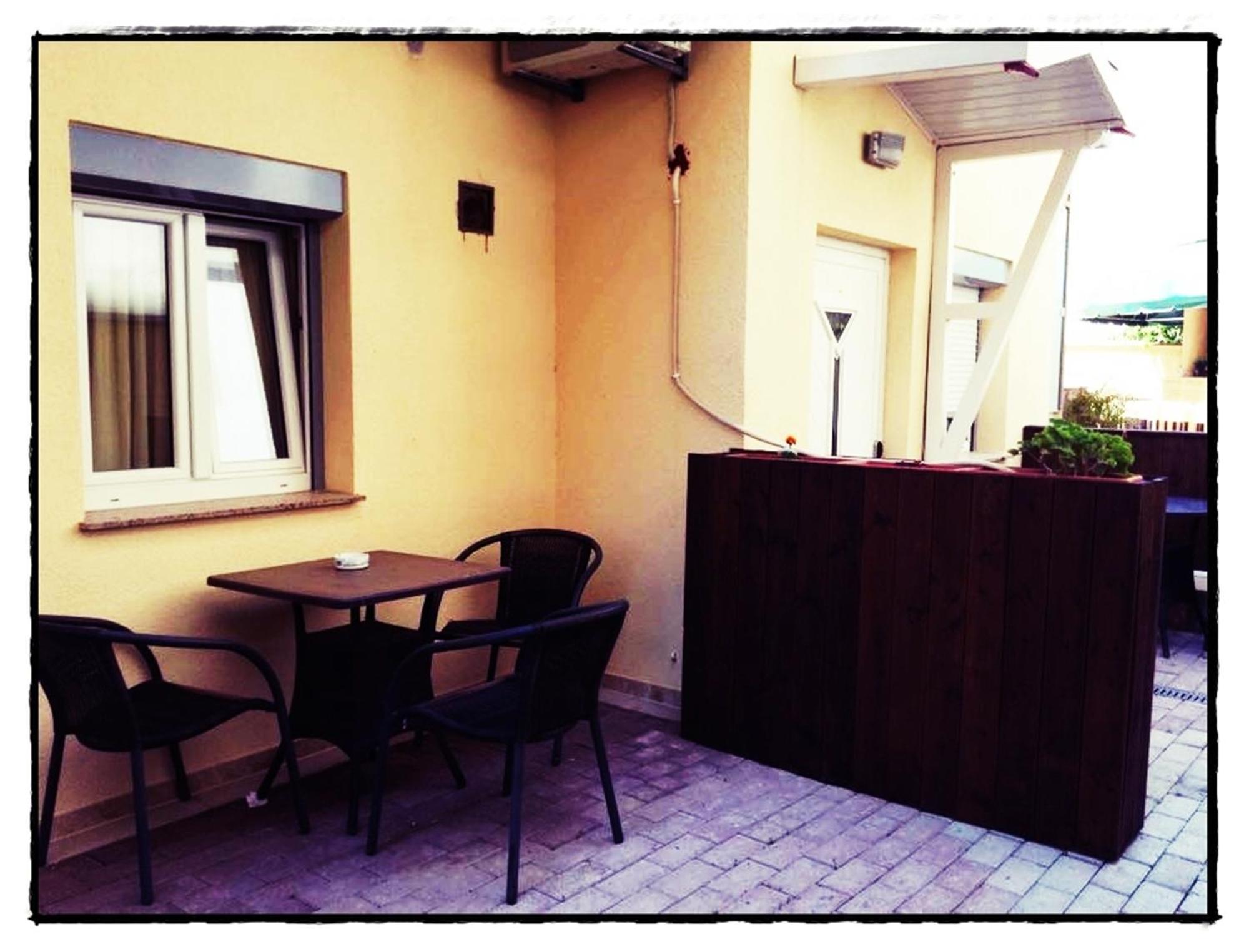 Comfort Aparthotel 2*