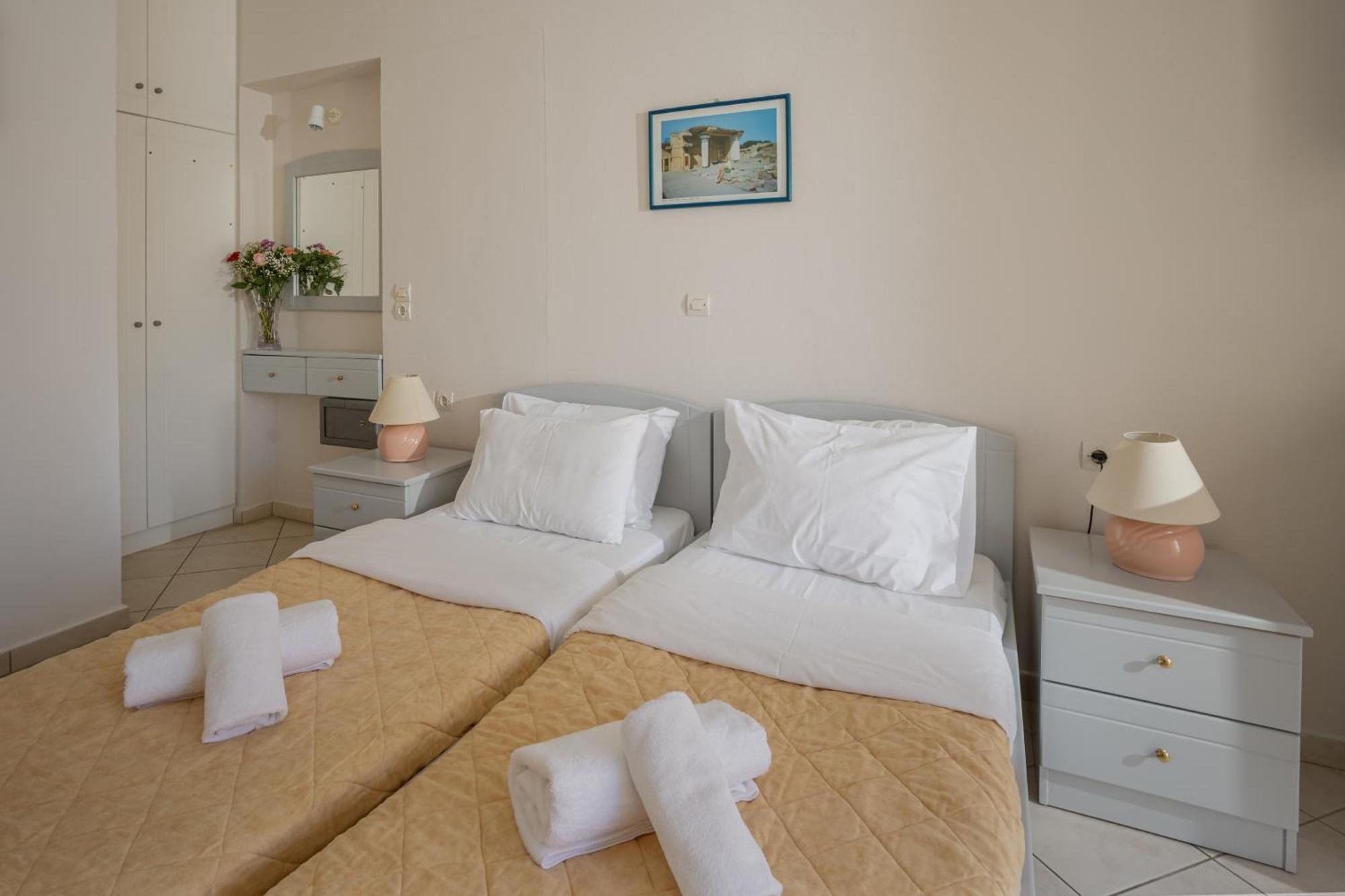 Cosmi Apts By Estia Aparthotel