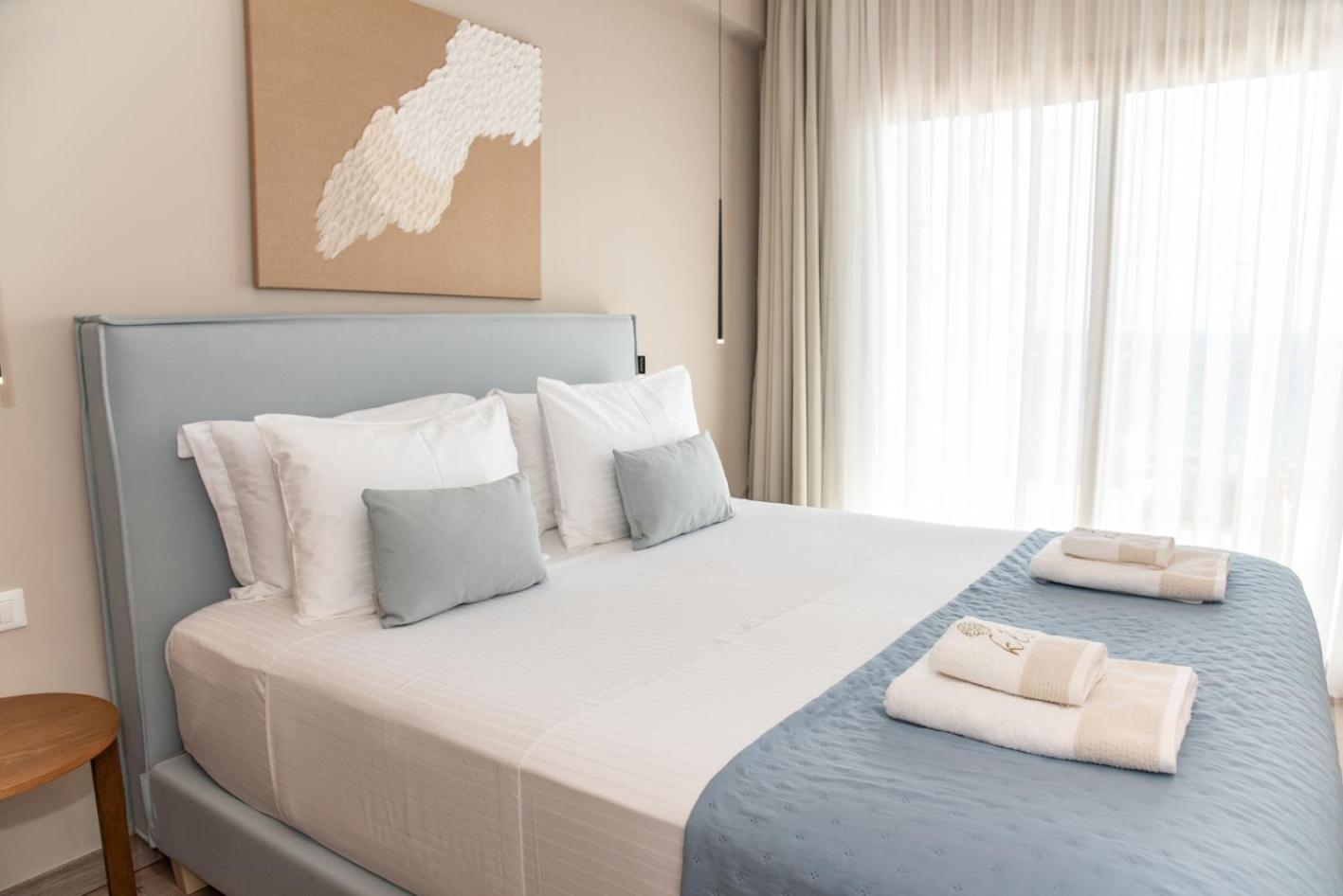 Kaiser Luxury Aparthotel *