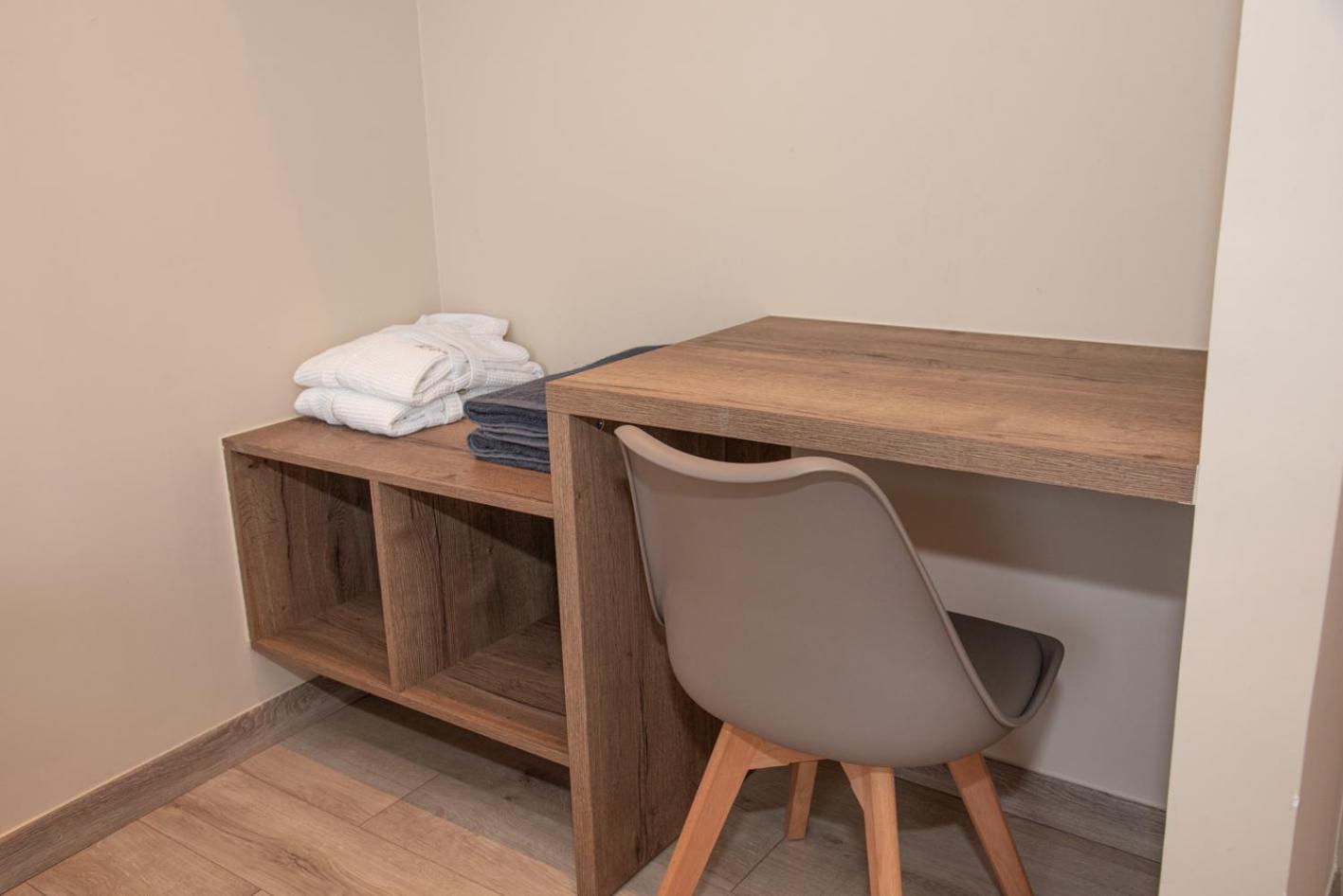 Kaiser Luxury Aparthotel