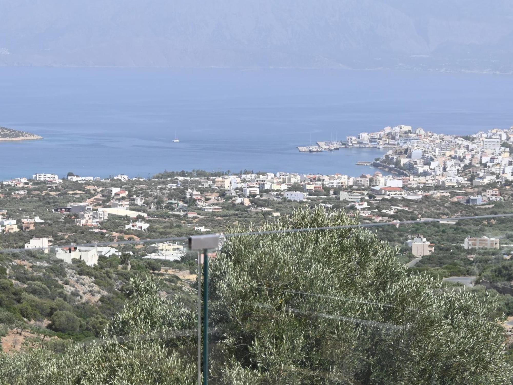 Sea View *