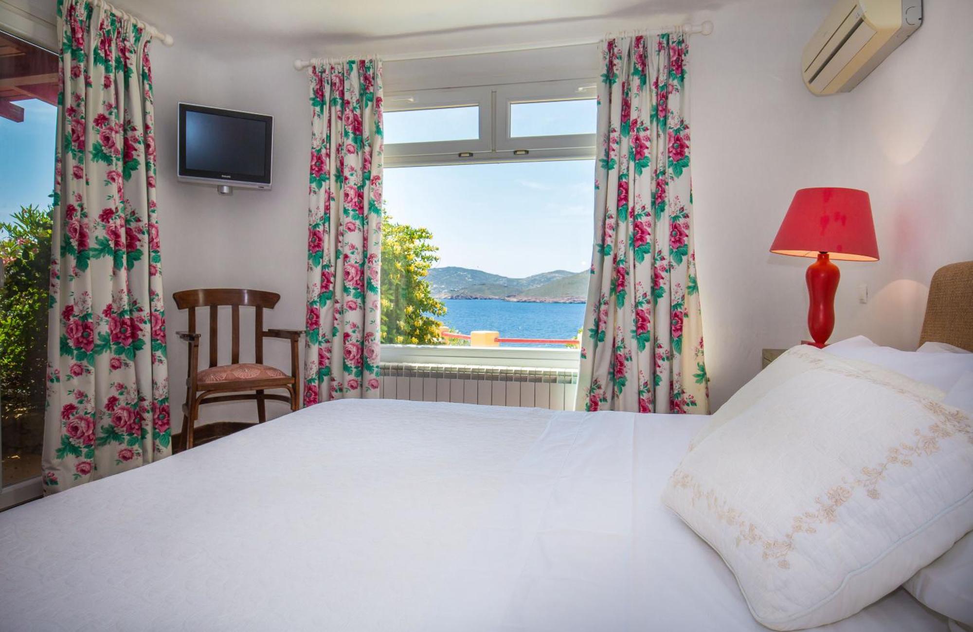 Cosy Three Bedroom In Agios Sostis Holiday home *