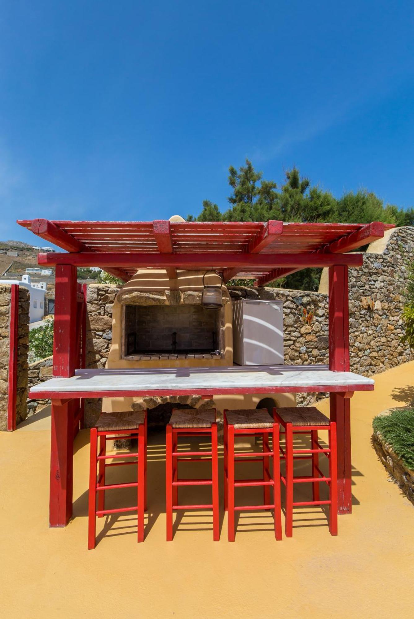 Cosy Three Bedroom In Agios Sostis *