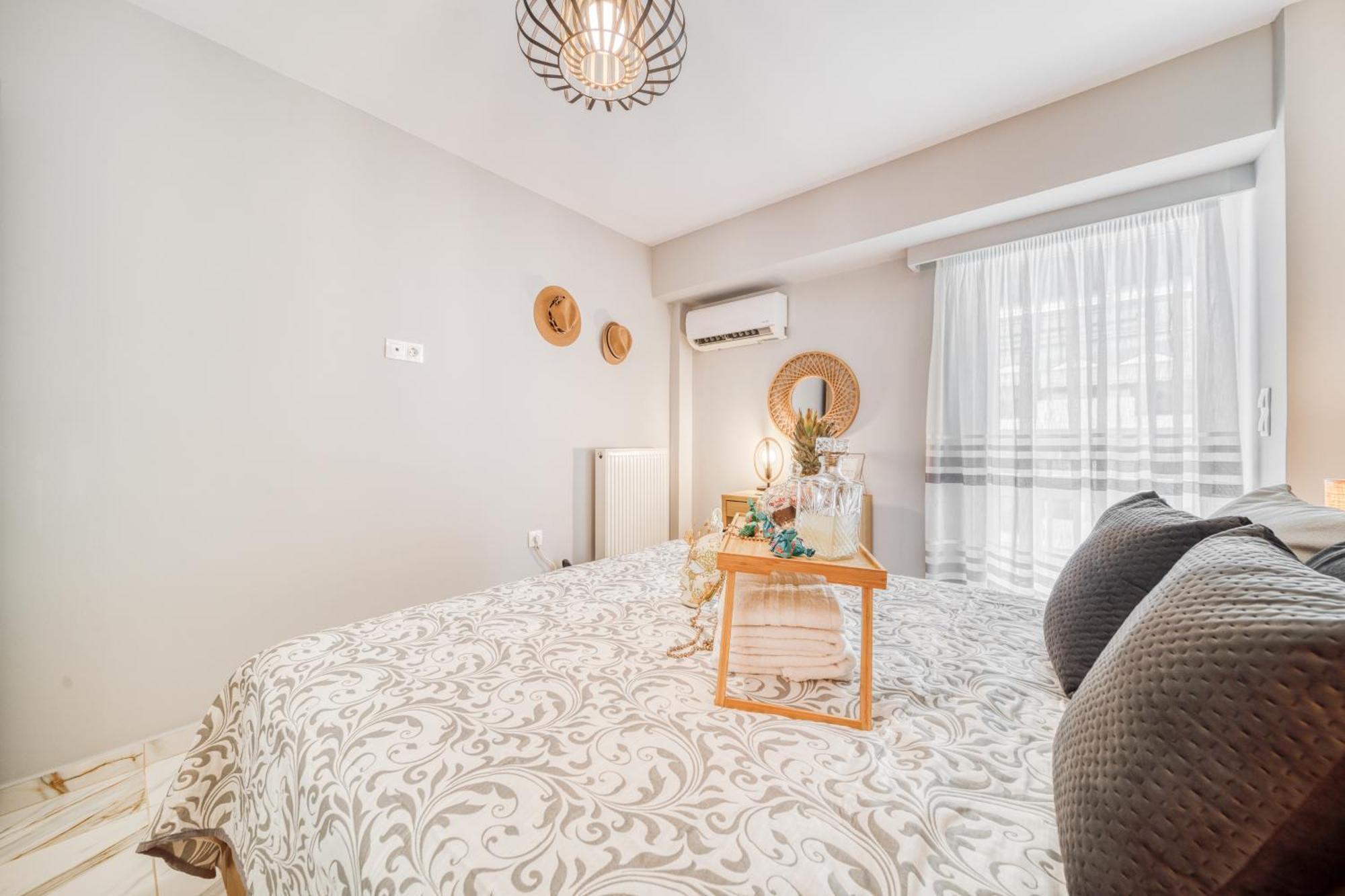 Apartment Riviera, Seaview, Beachfront, Lux On Starbucks Building