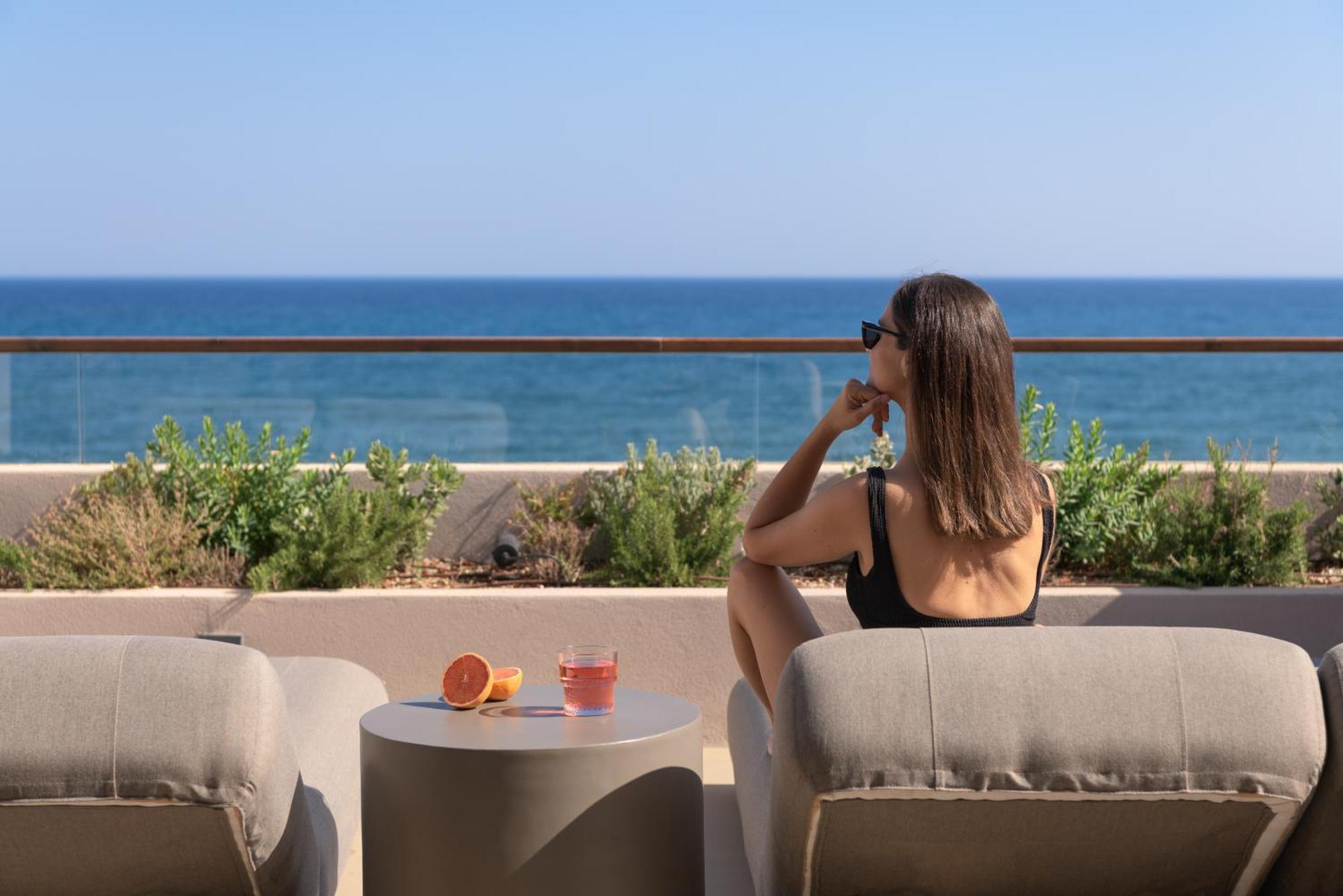 Kimata Beachfront Retreats, With Private Plunge Pools, By Thinkvilla Apartment *