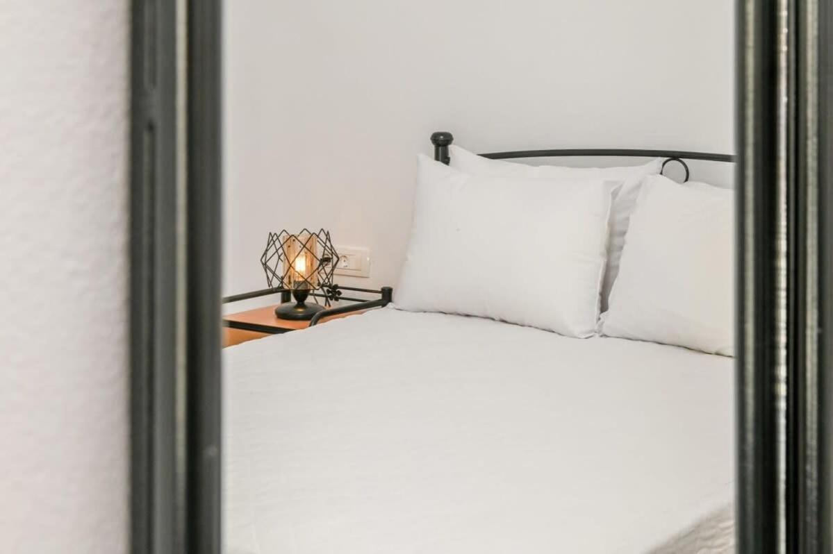 Dreamy Santorini Studio Just 50m From The Apartment Perissa (Santorini)