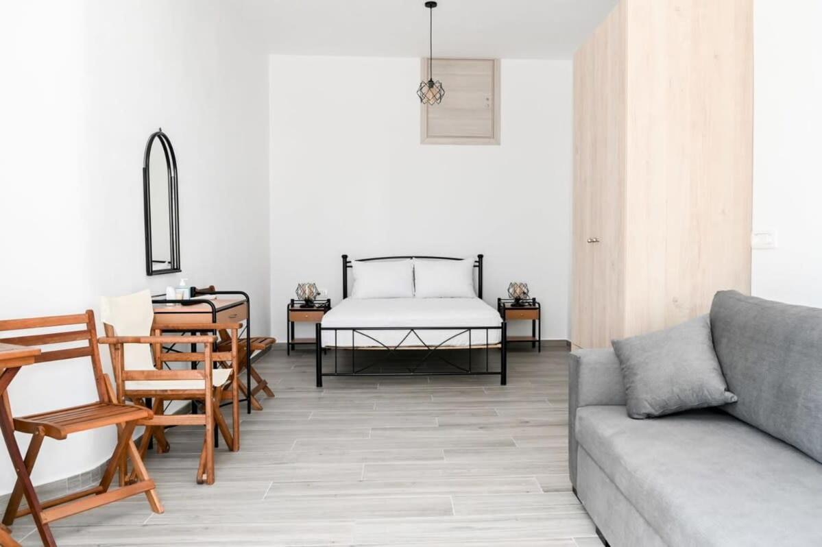 Dreamy Santorini Studio Just 50m From The *