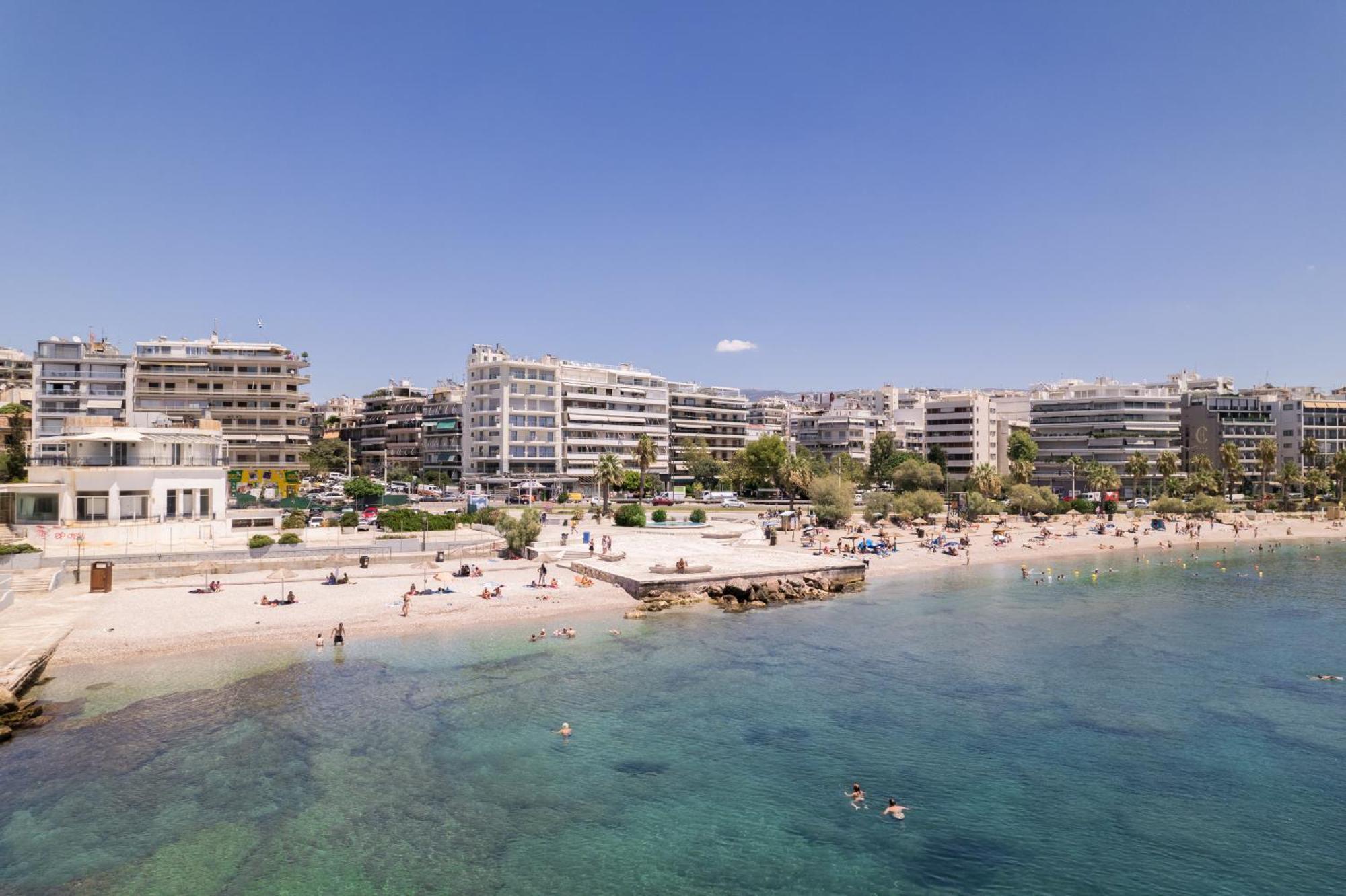 Apartment Riviera, Seaview, Beachfront, Lux On Starbucks Building