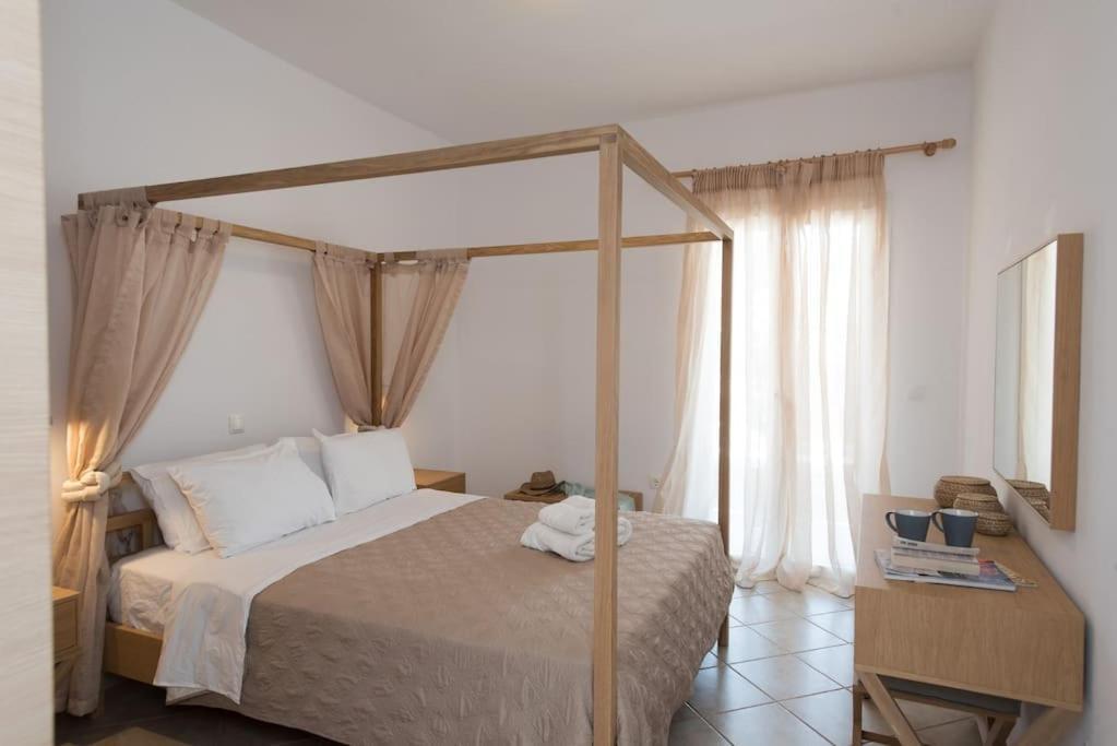 Holiday home 70 Steps Mykonos Super Paradise Beach (Mykonos)