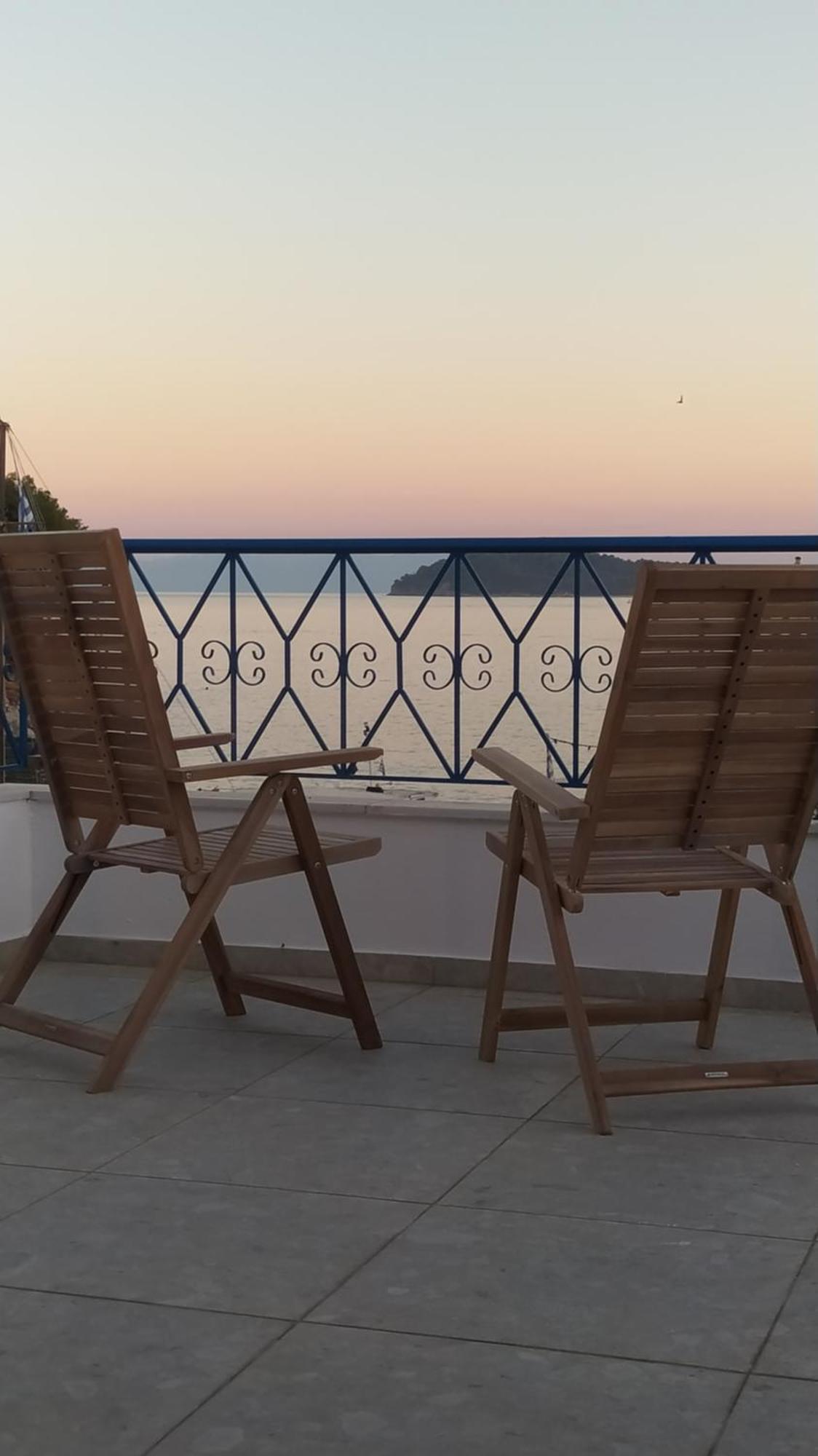 Emerald Blue Apartment Skiathos Town