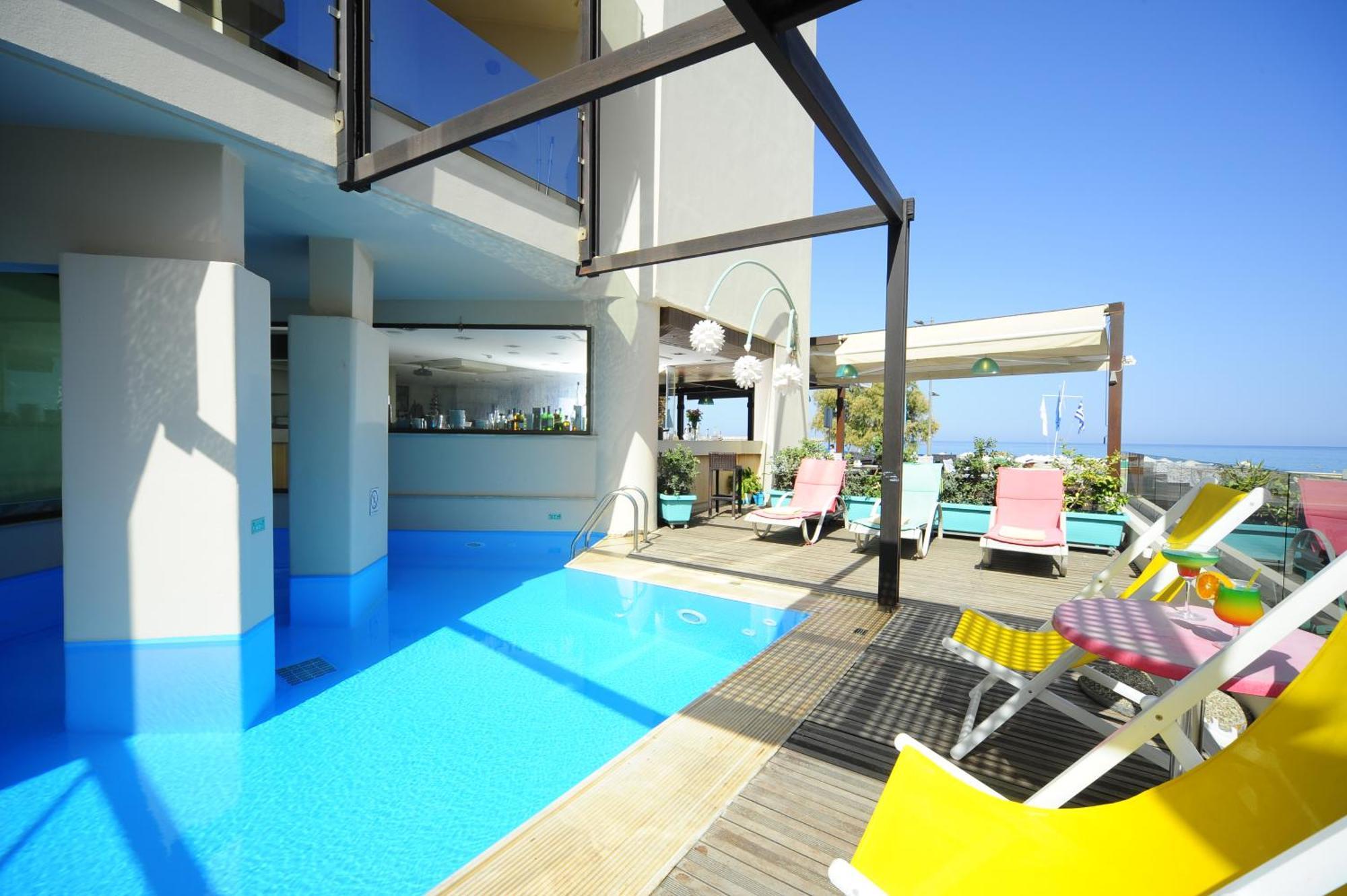 Steris Elegant & Aparthotel 3*