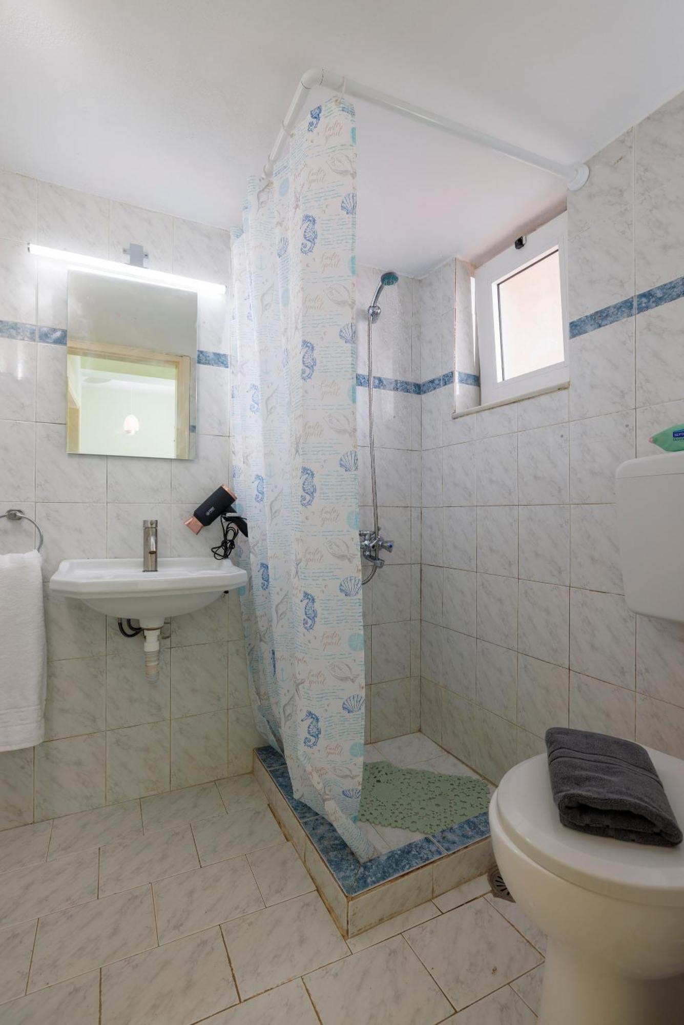 Ariadne Apartment *