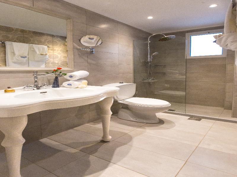 Agrimia Aparthotel 2*