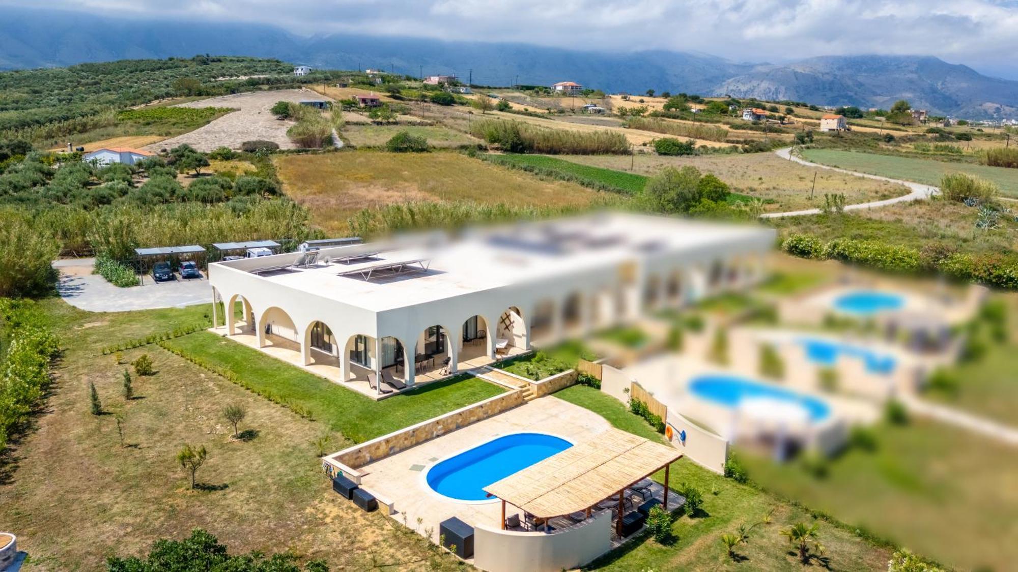 Selena Front Loft - With Private Pool & Garden Villa *