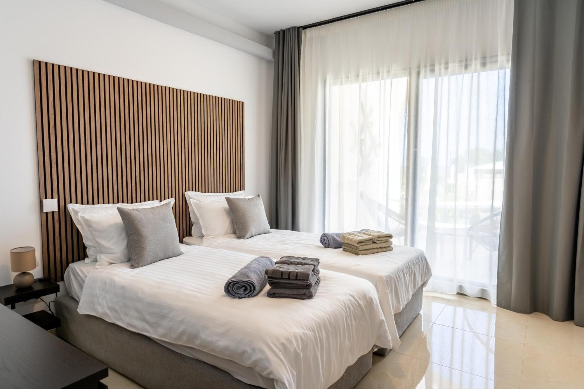 Villa Selena Front Loft - With Private Pool & Garden Episkopi (Rethymno)