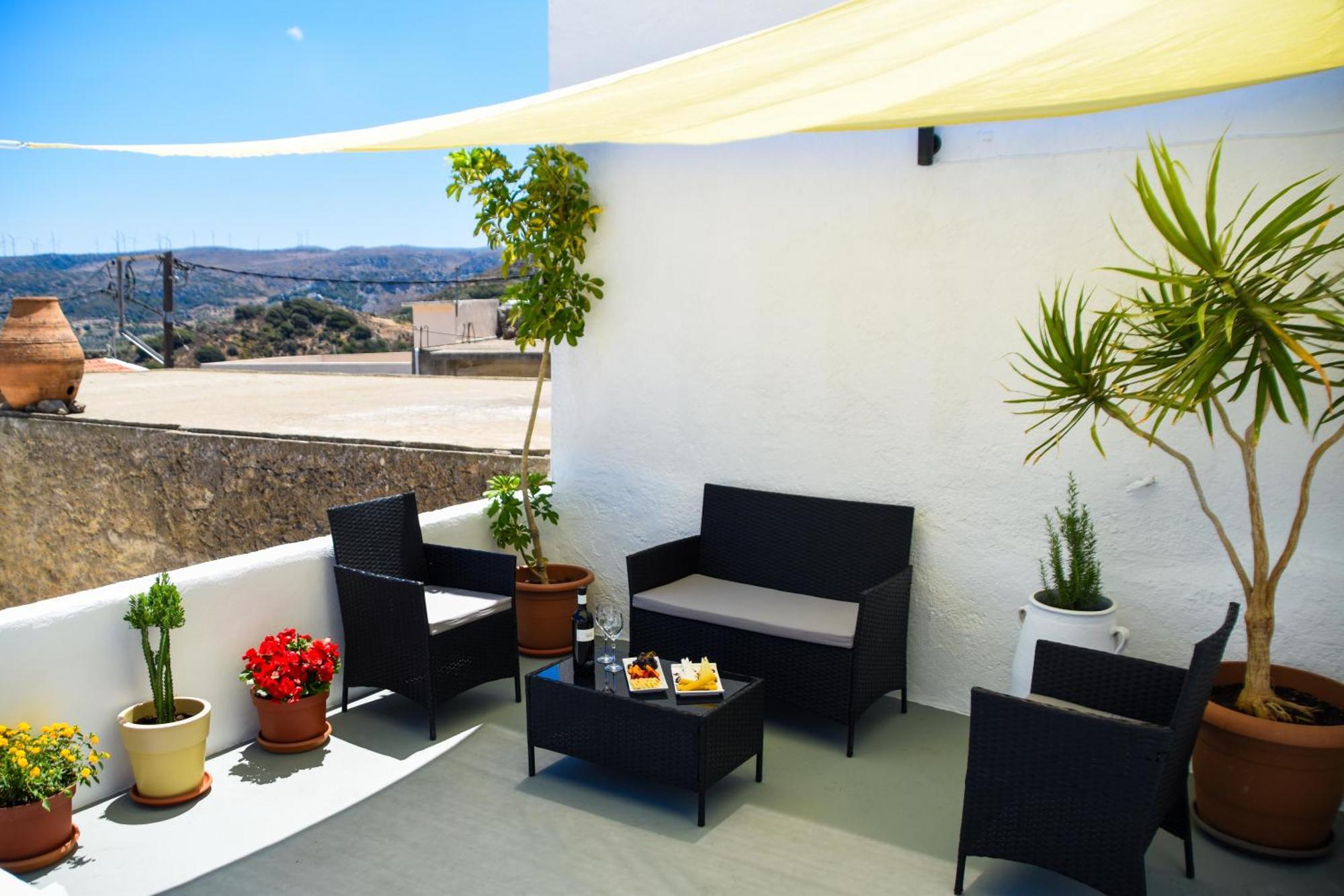 Maria's House - Chamezi Holiday home