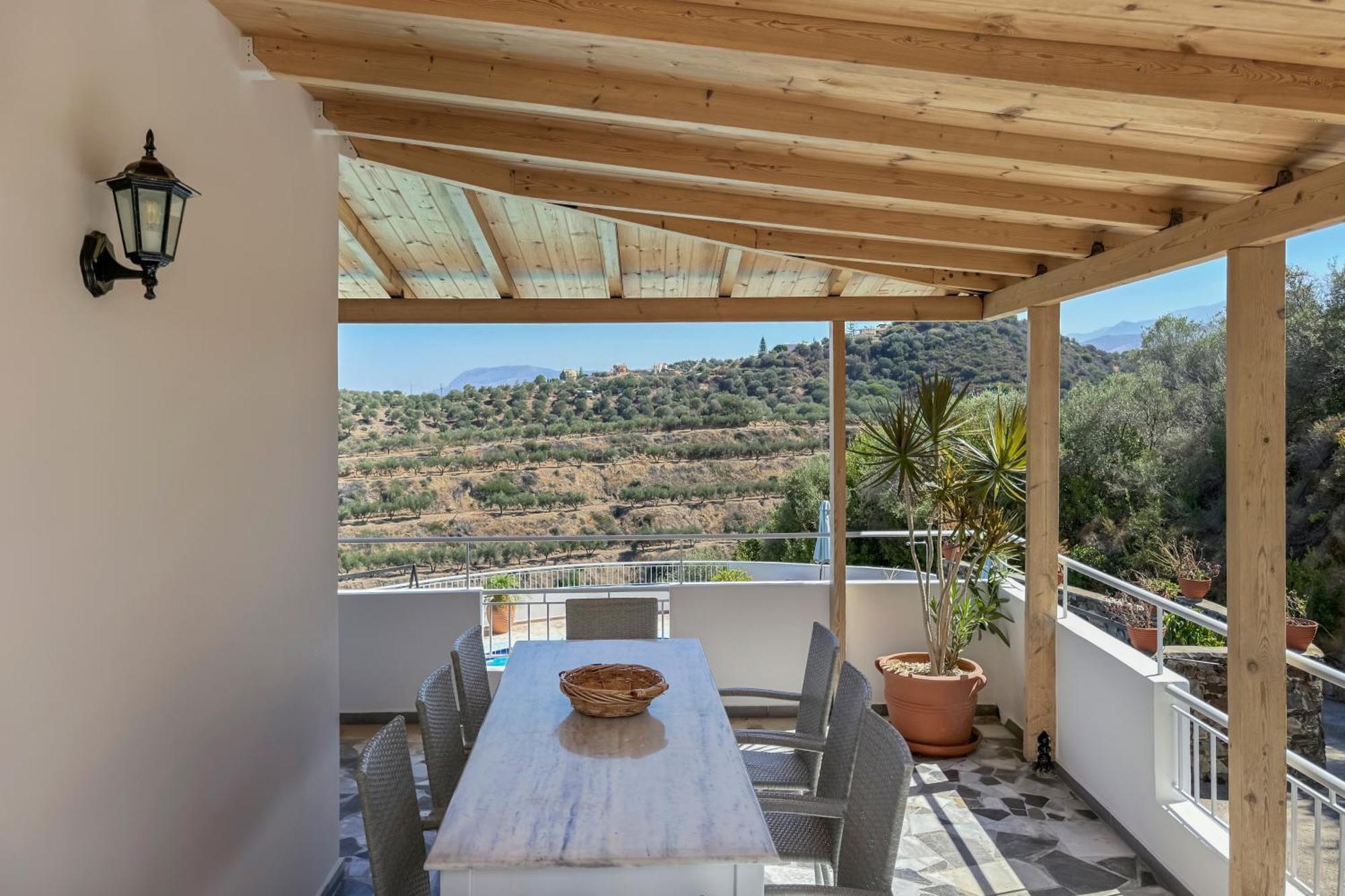 Villa Pano Stalos