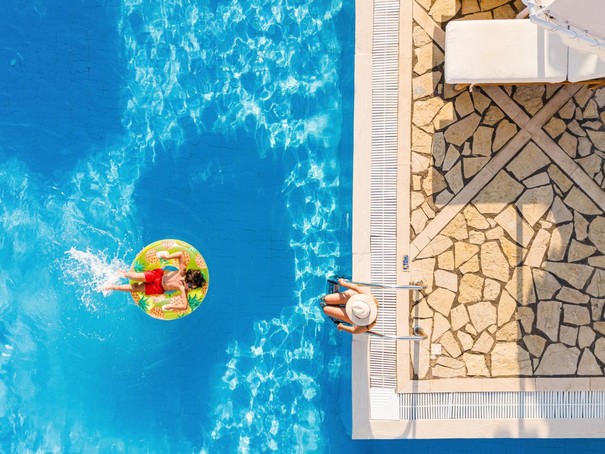 Resort & 5*