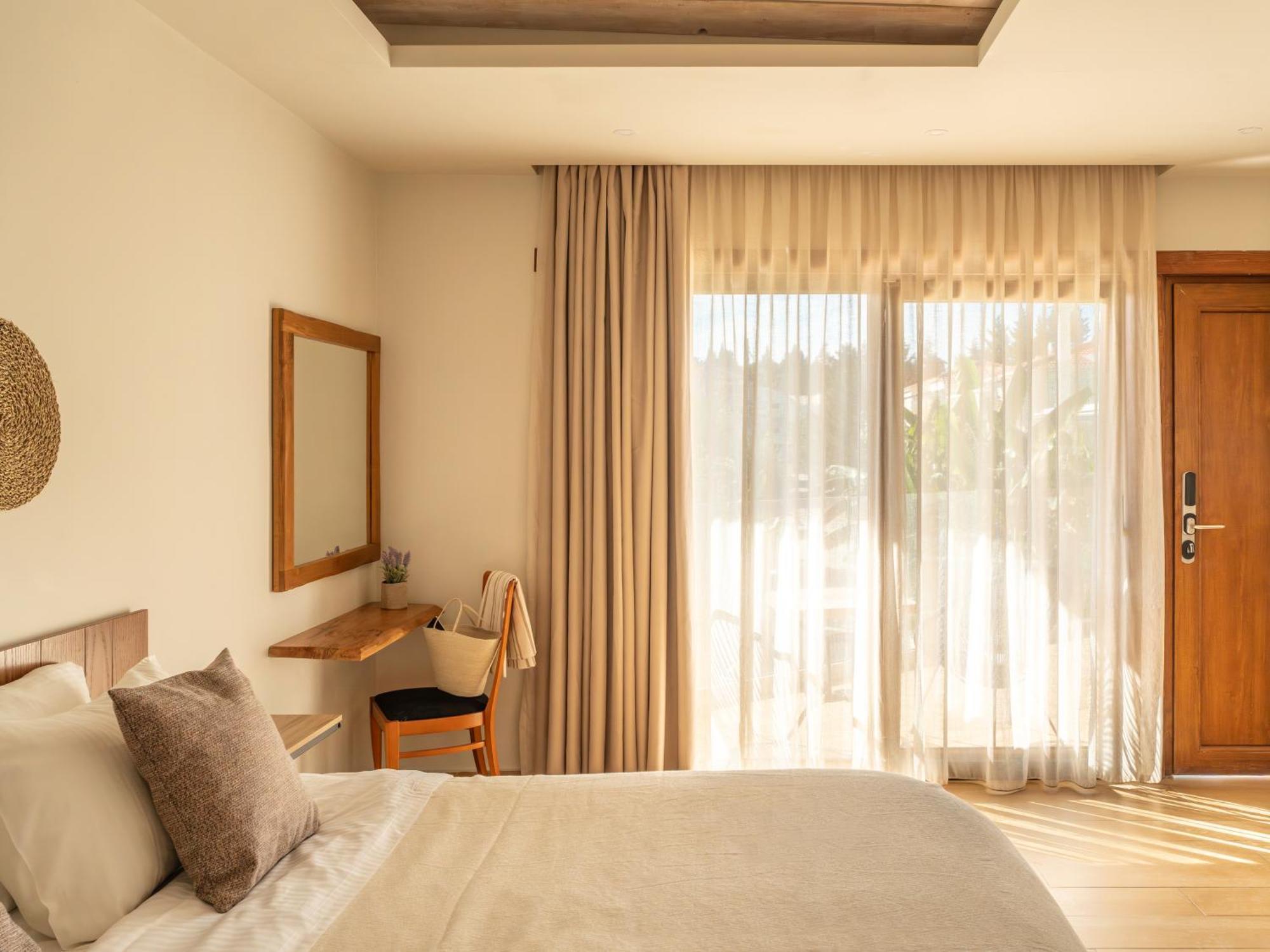 Ekati Mare Lifestyle 4* Kavos