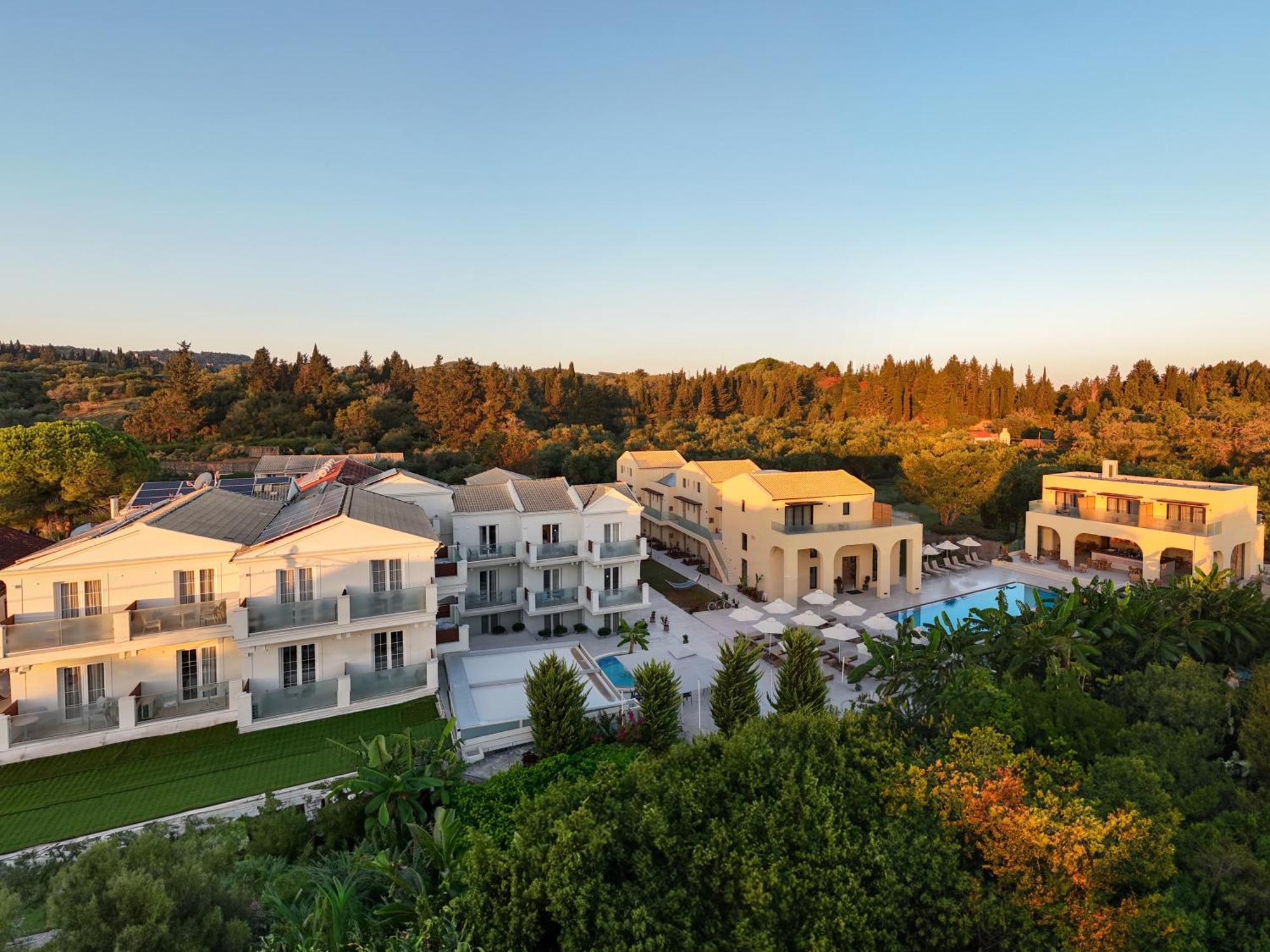 Ekati Mare Lifestyle 4*