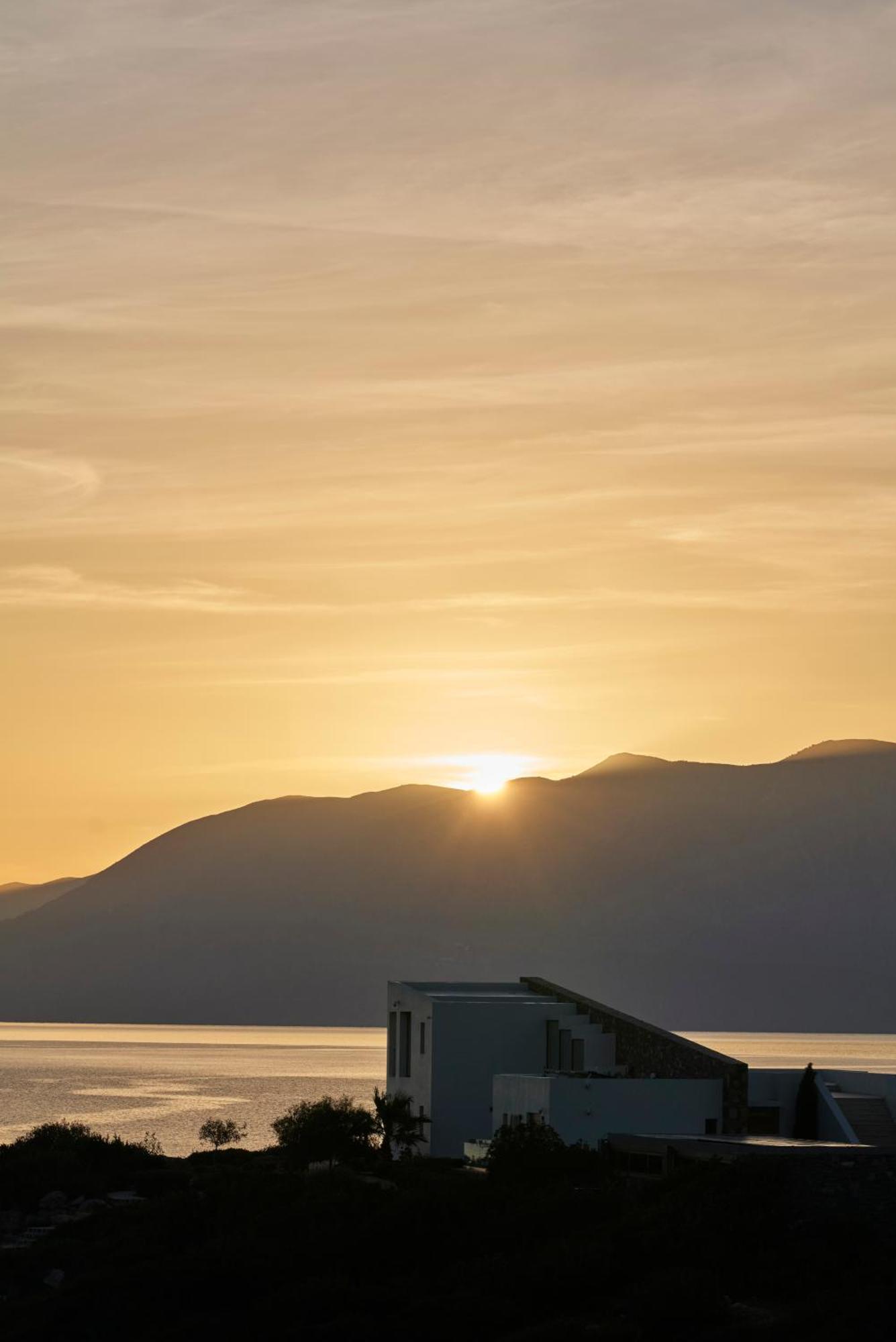 270 Sea Villa, Panoramic Splendor Crete