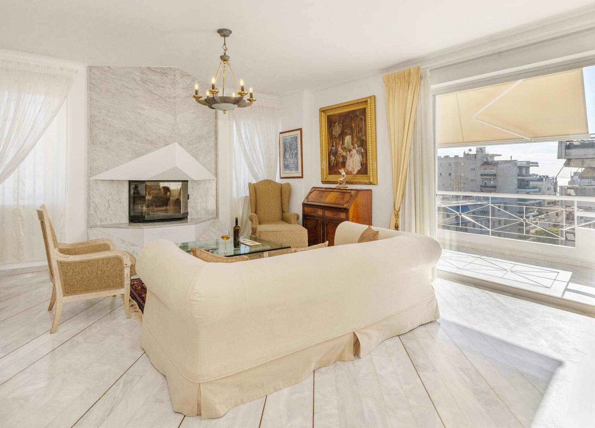 Sea View Elegant Apartment Athens